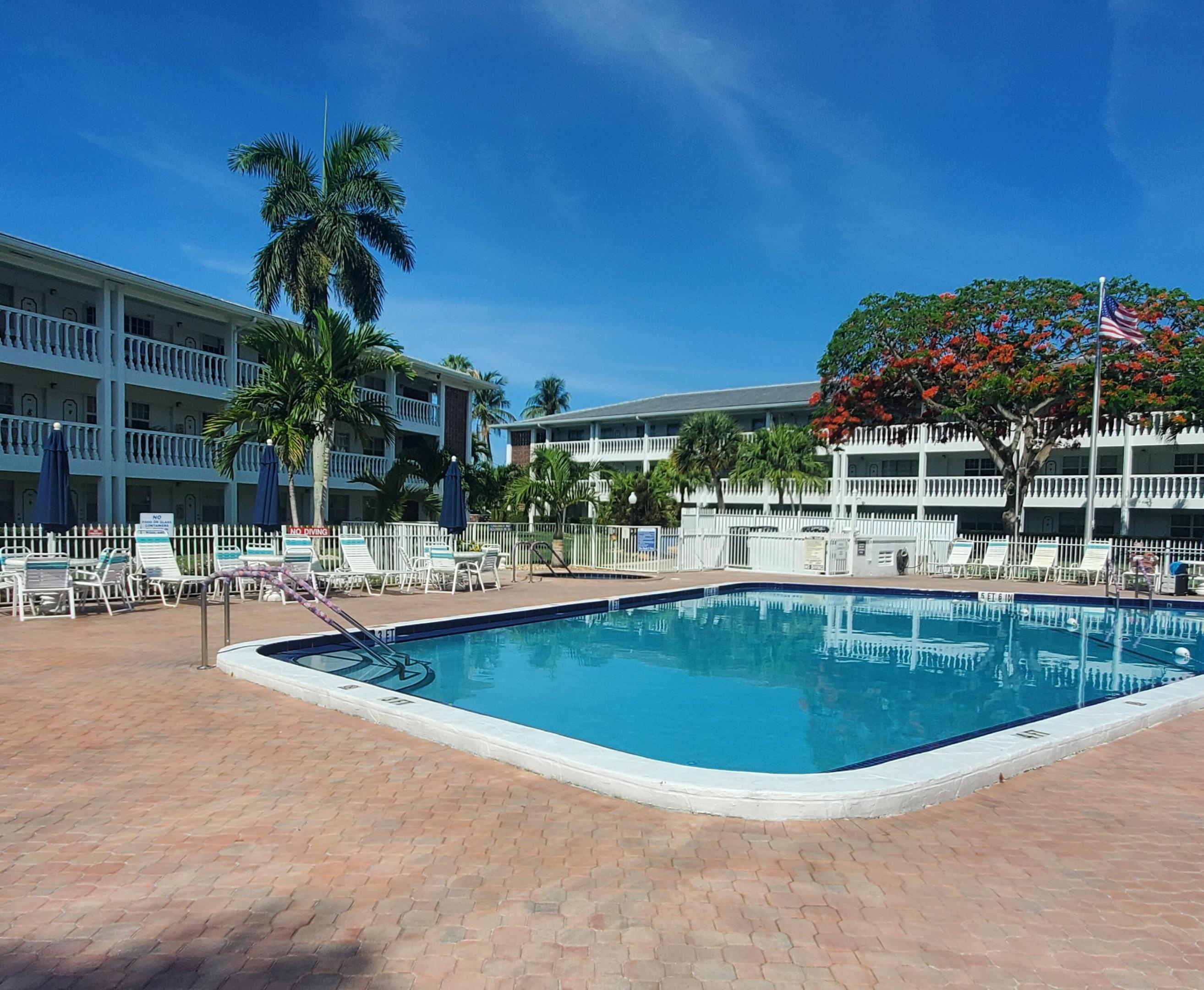 MAYBURY MANSIONS - Residential