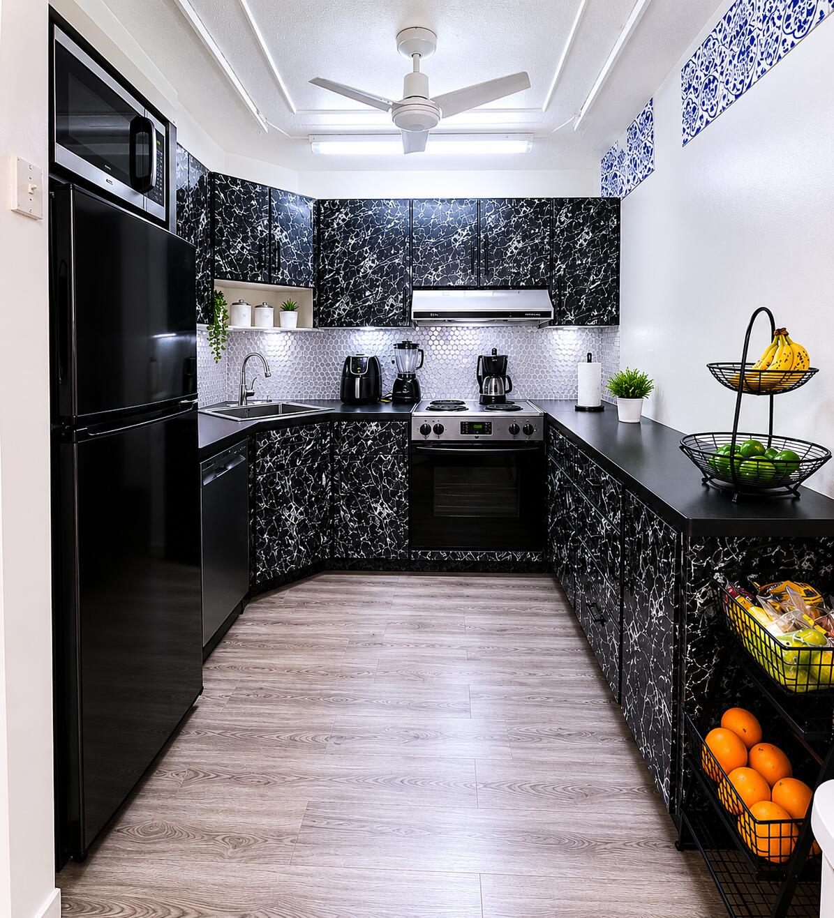 MAYBURY MANSIONS - Residential