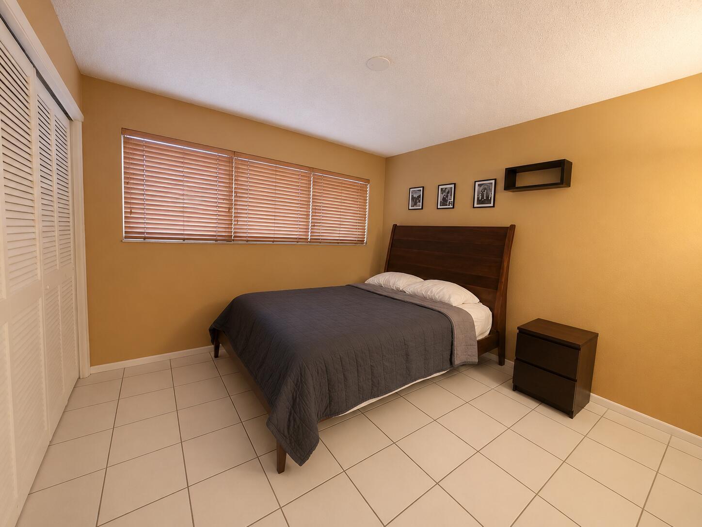 MAYBURY MANSIONS - Residential