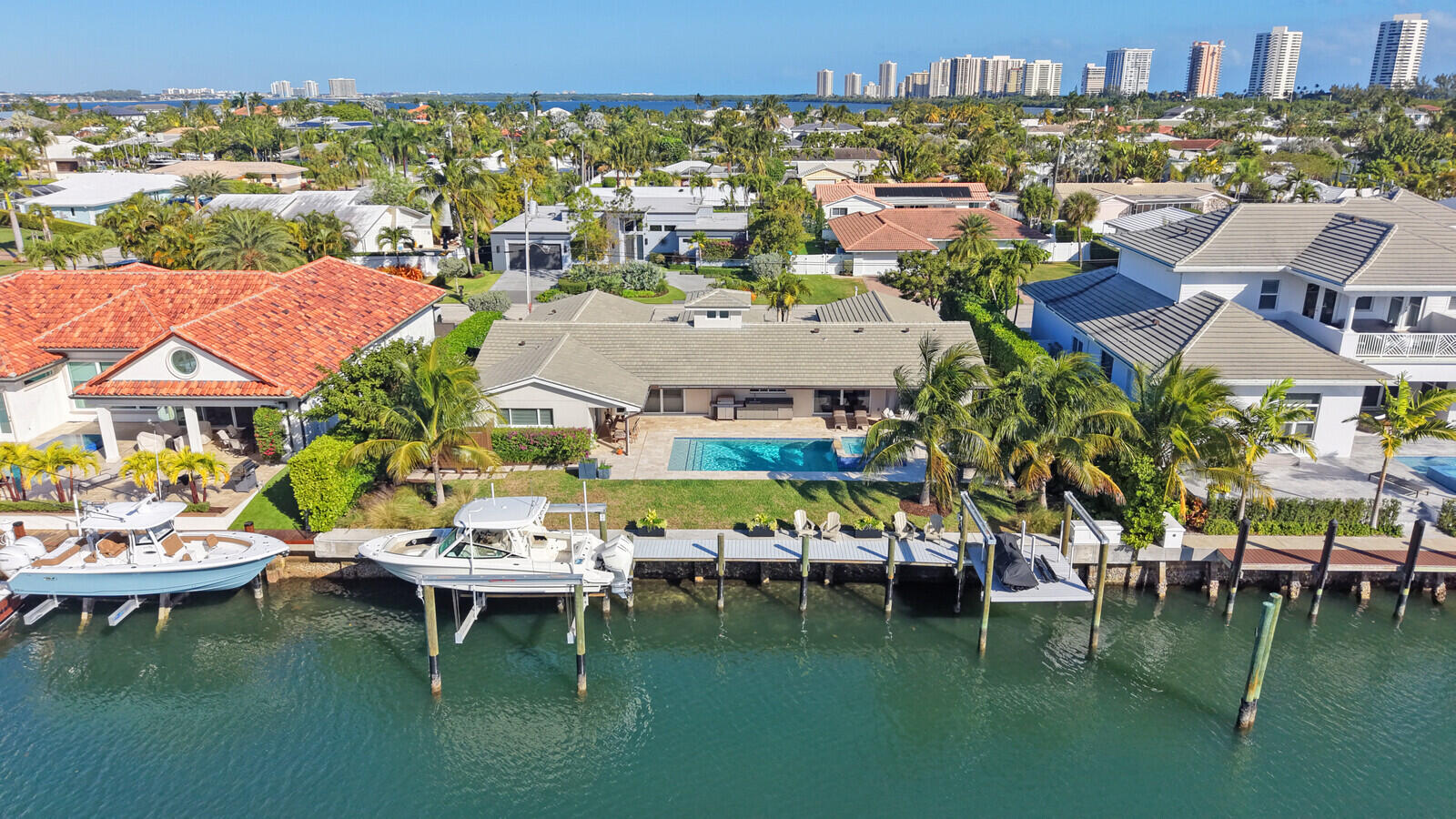 PALM BEACH ISLES 2 - Residential