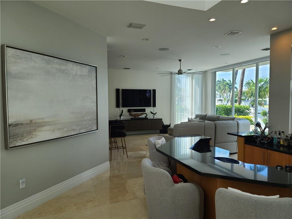 HILLSBORO HARBOR UNIT B - Residential