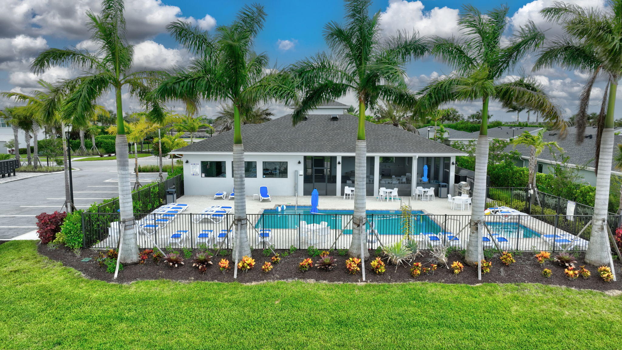 EMERY II - Residential