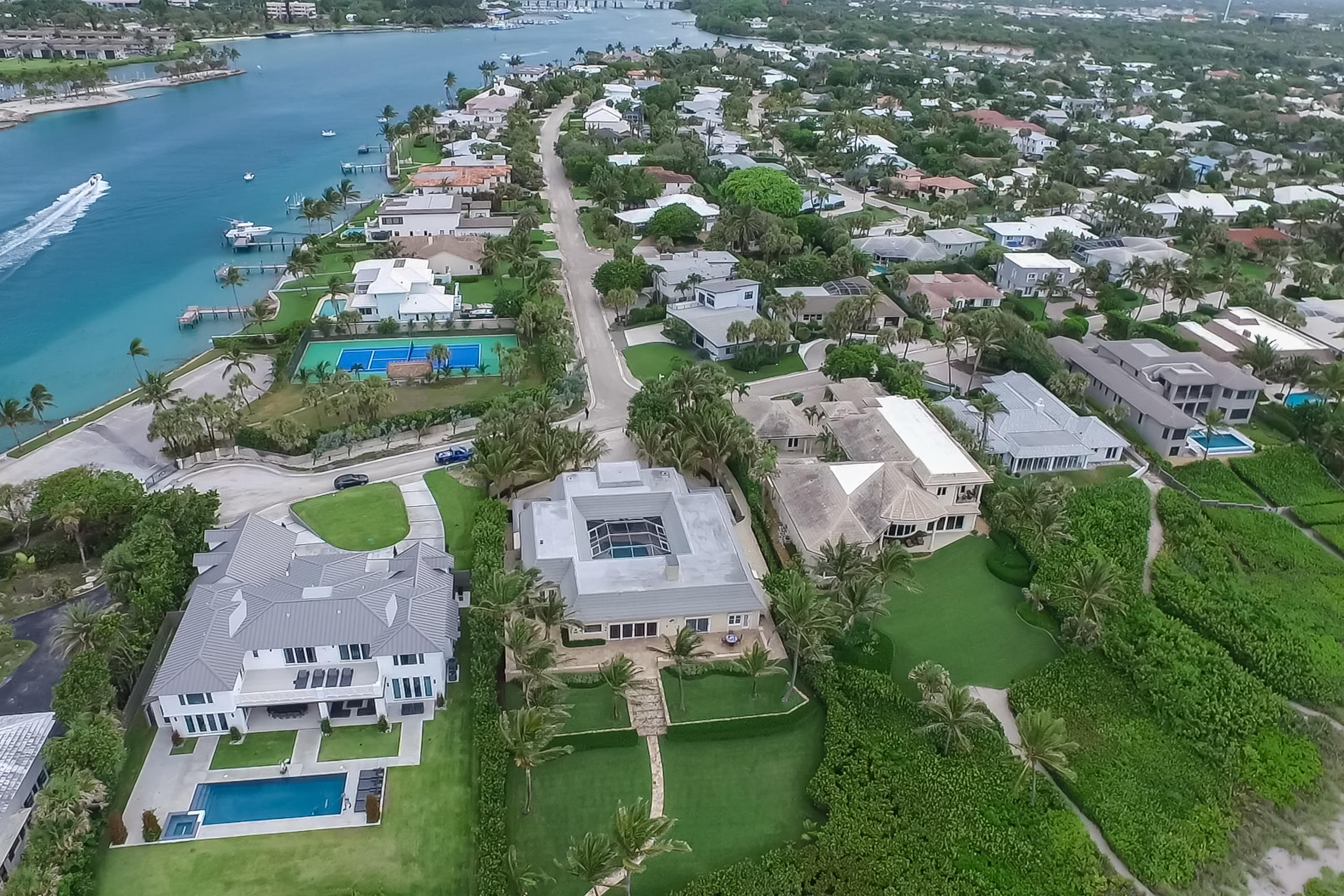 JUPITER INLET BEACH COLONY - Residential