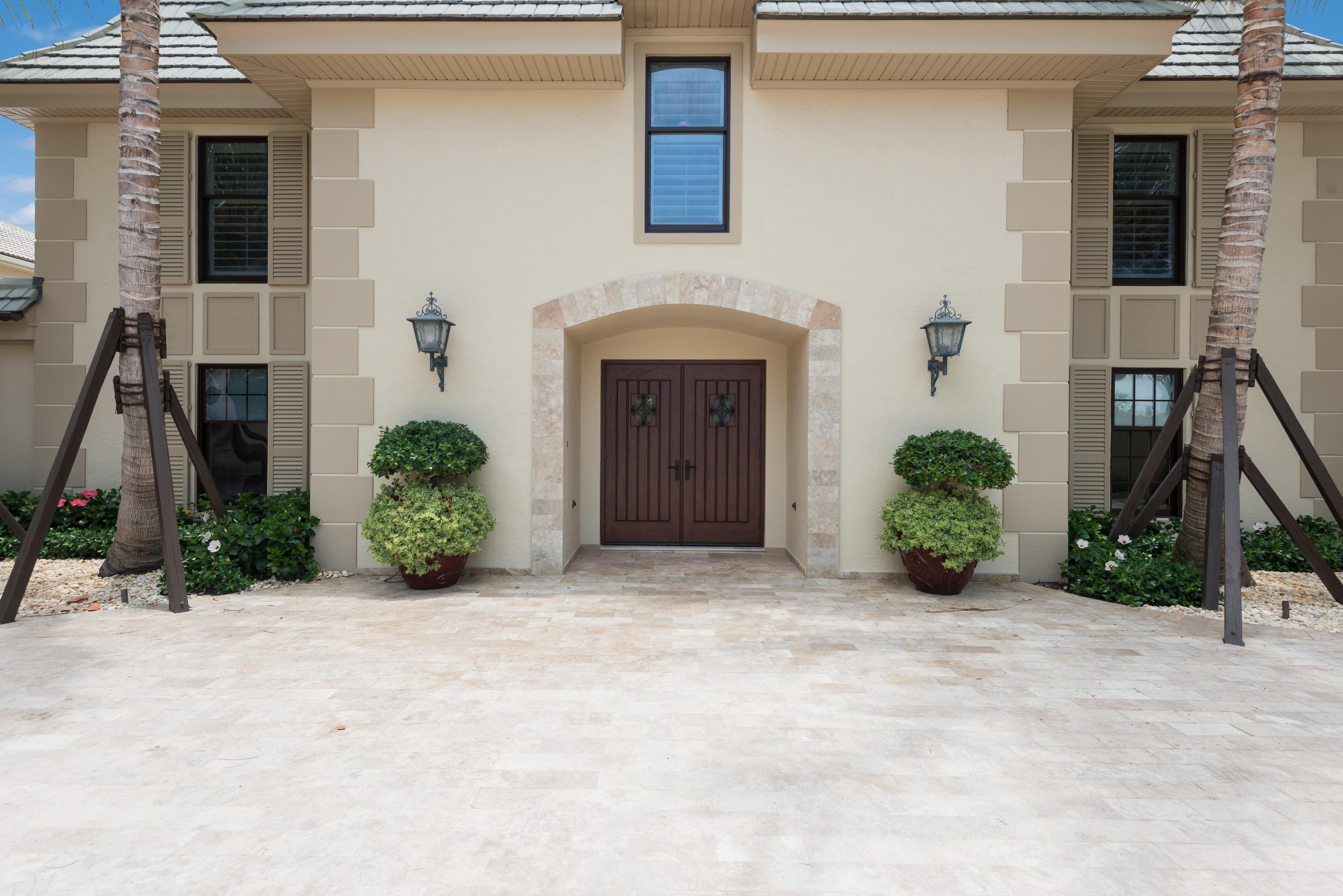 JUPITER INLET BEACH COLONY - Residential