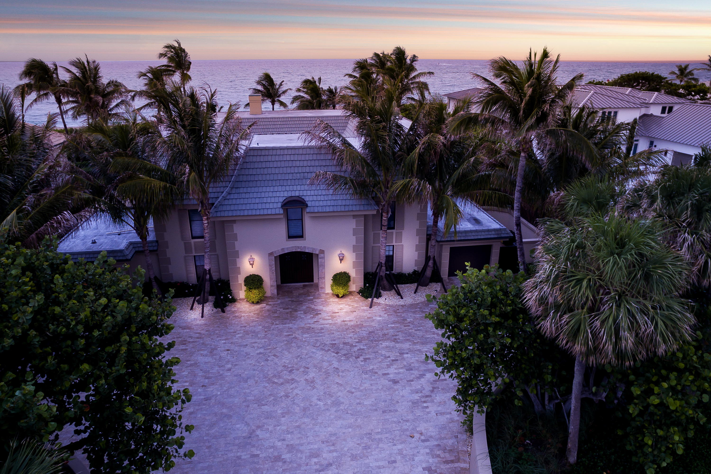 JUPITER INLET BEACH COLONY - Residential