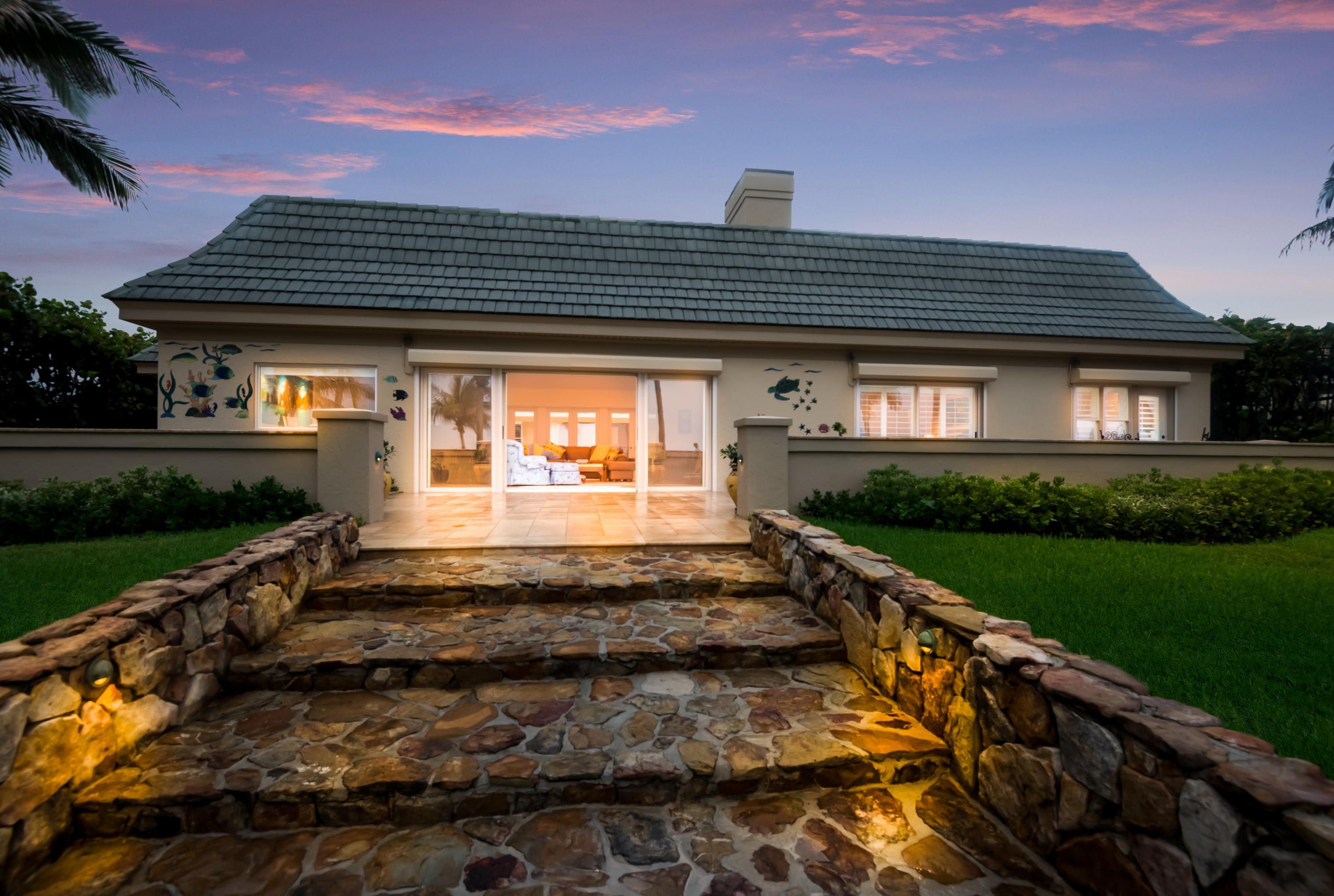 JUPITER INLET BEACH COLONY - Residential