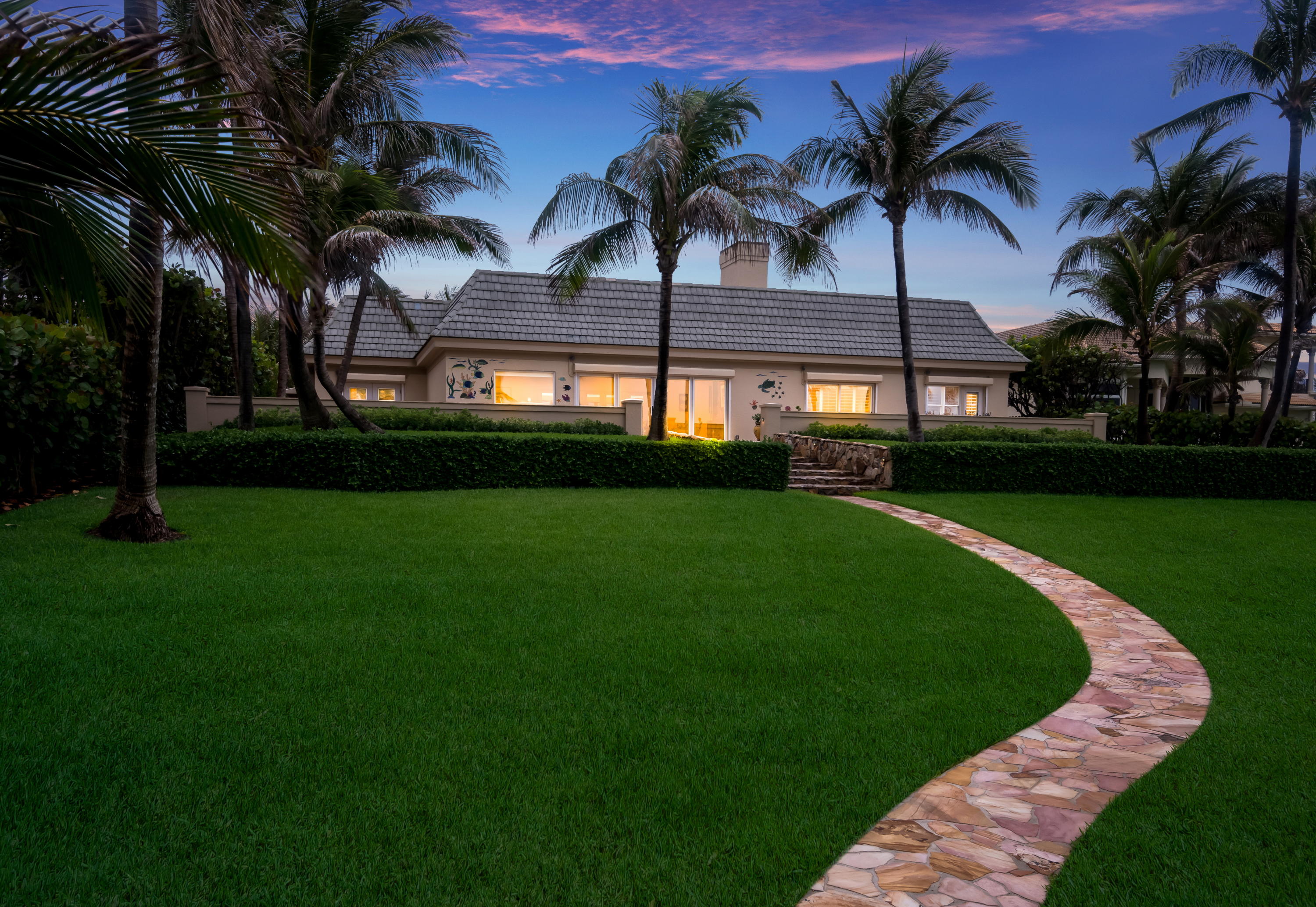 JUPITER INLET BEACH COLONY - Residential