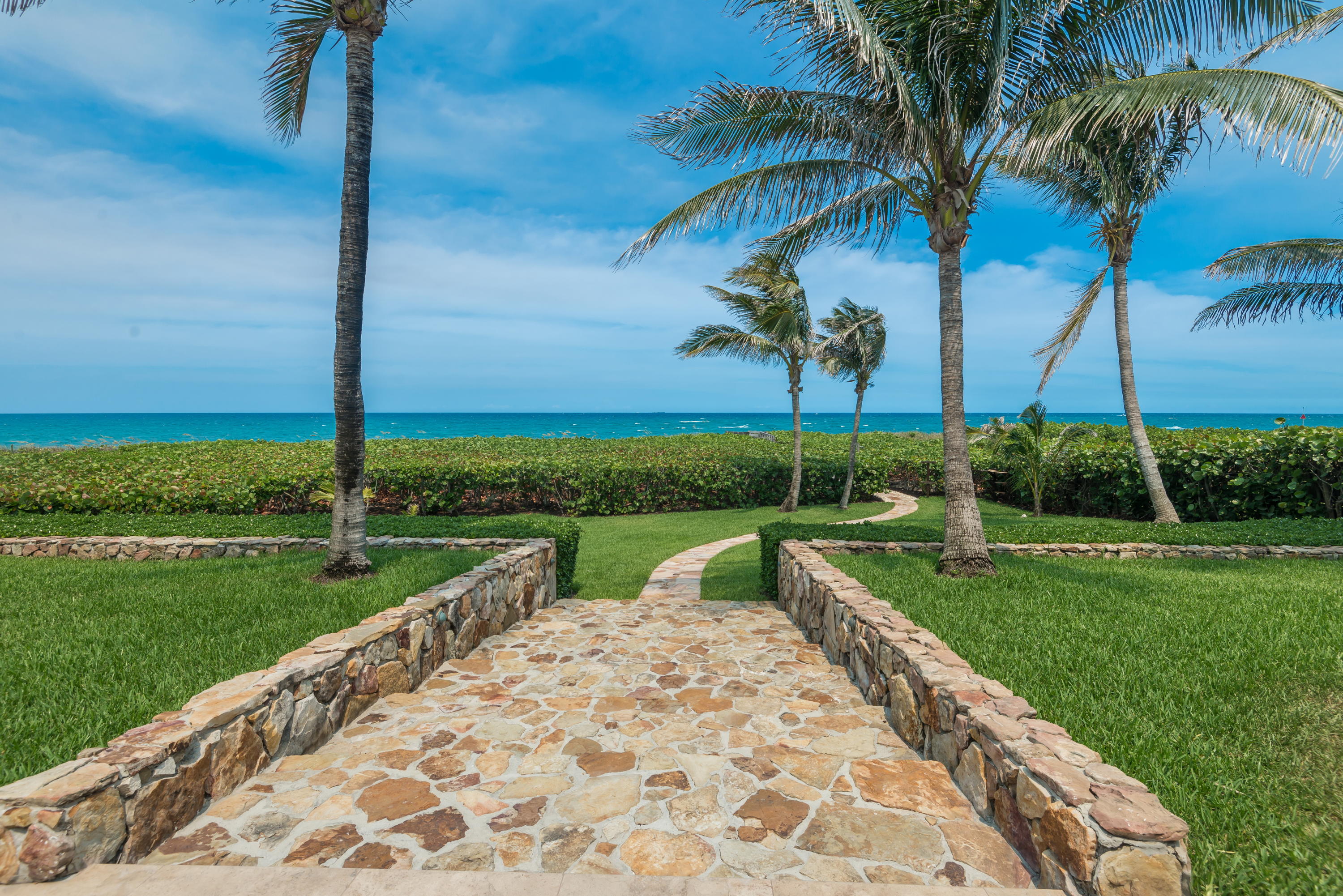 JUPITER INLET BEACH COLONY - Residential