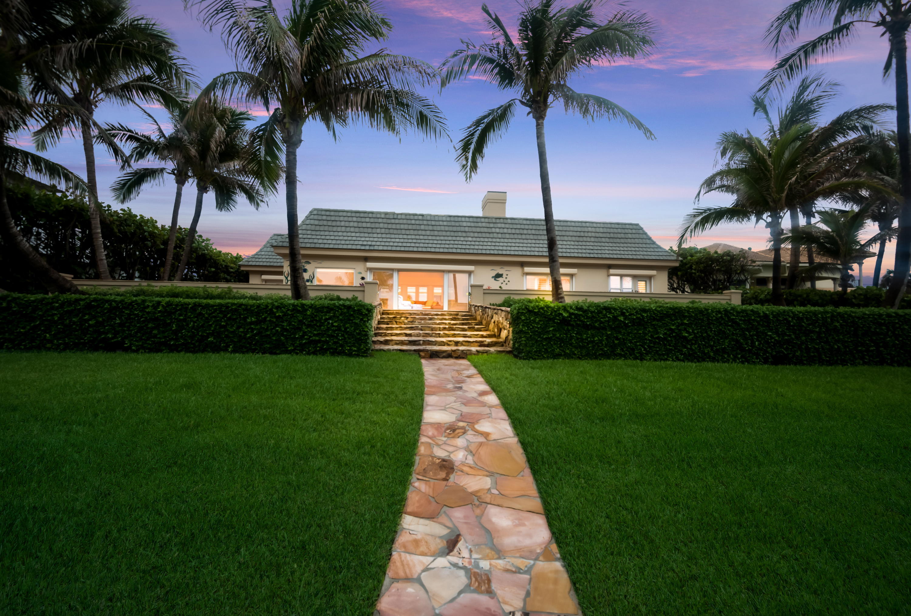 JUPITER INLET BEACH COLONY - Residential