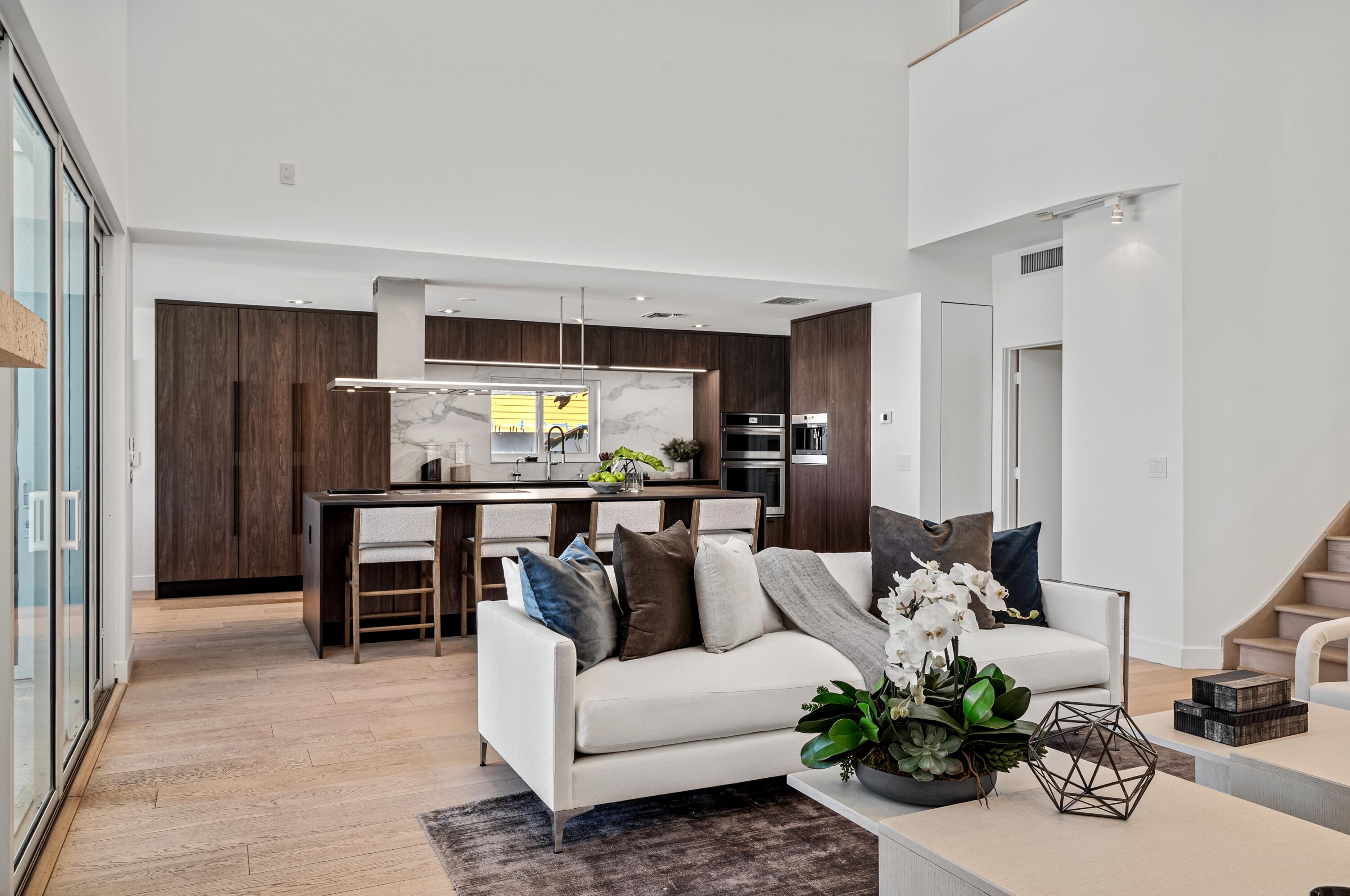 SEAGATE EXT - Residential