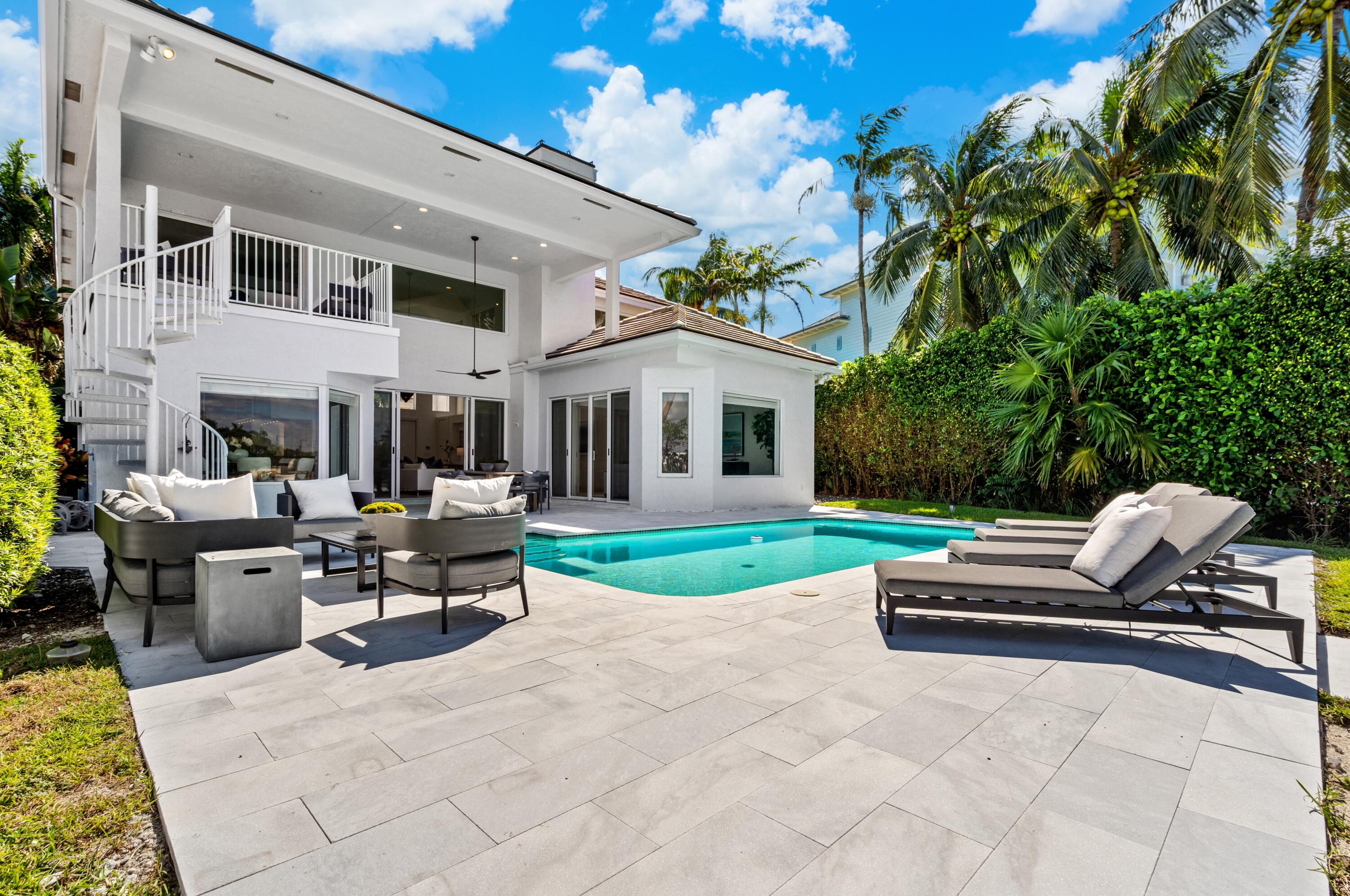 SEAGATE EXT - Residential