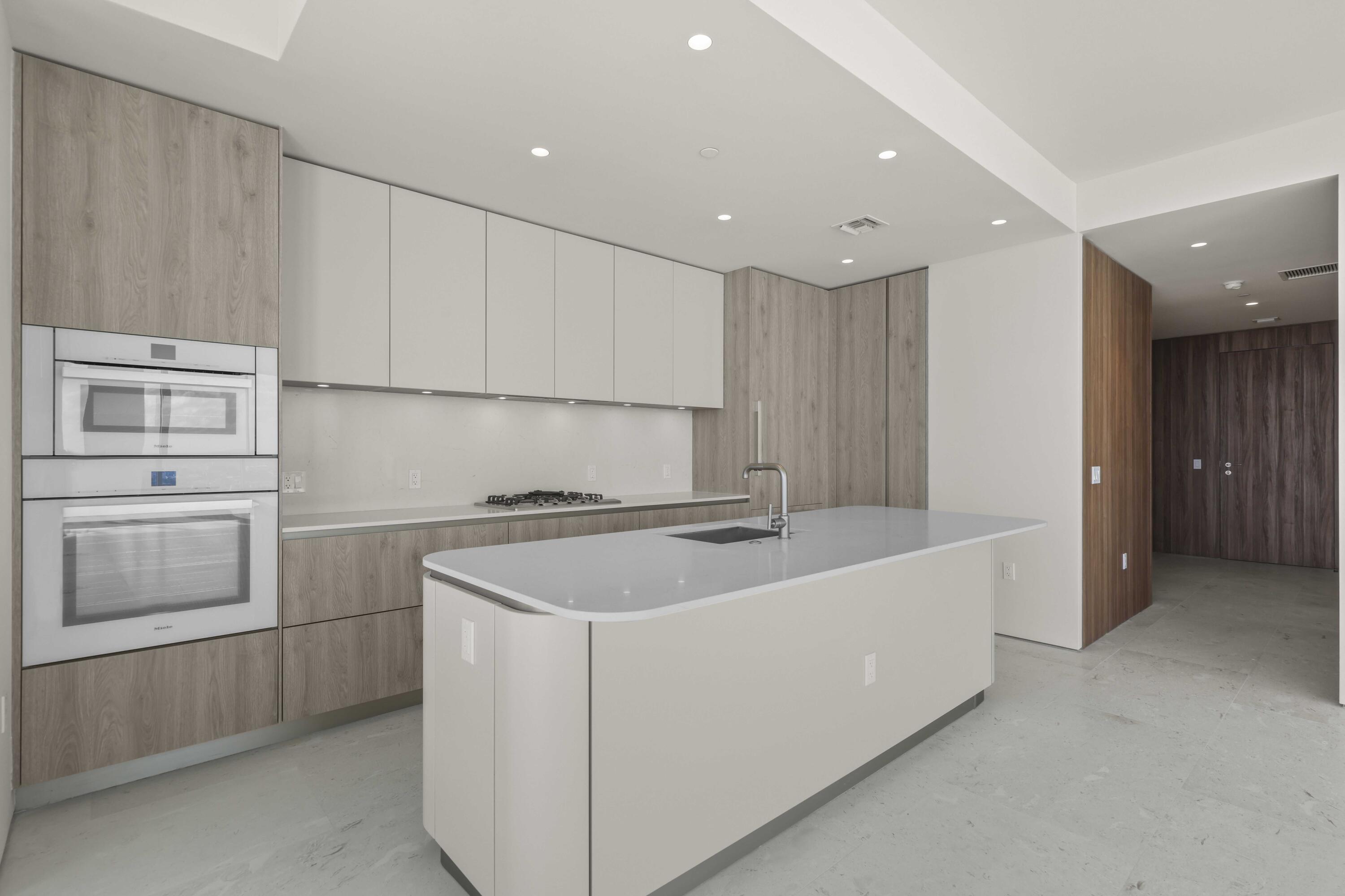 1515 FLAGLER CONDO - Residential
