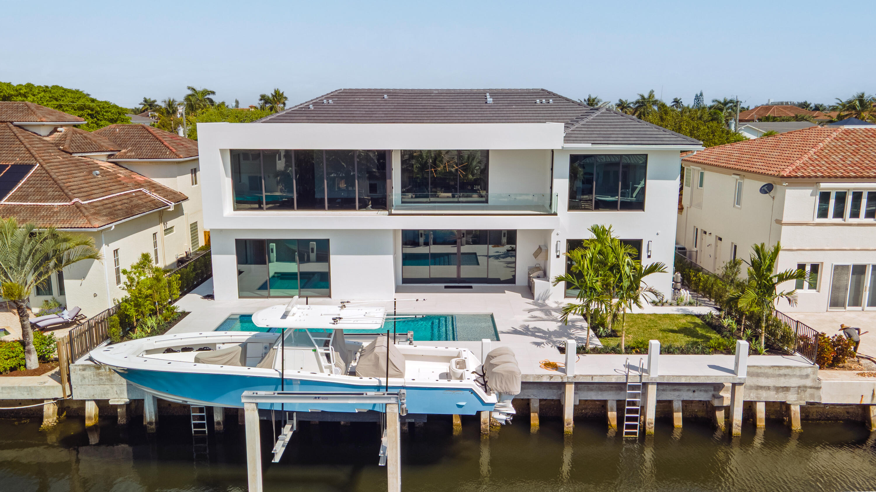 Tropic Isle - Residential