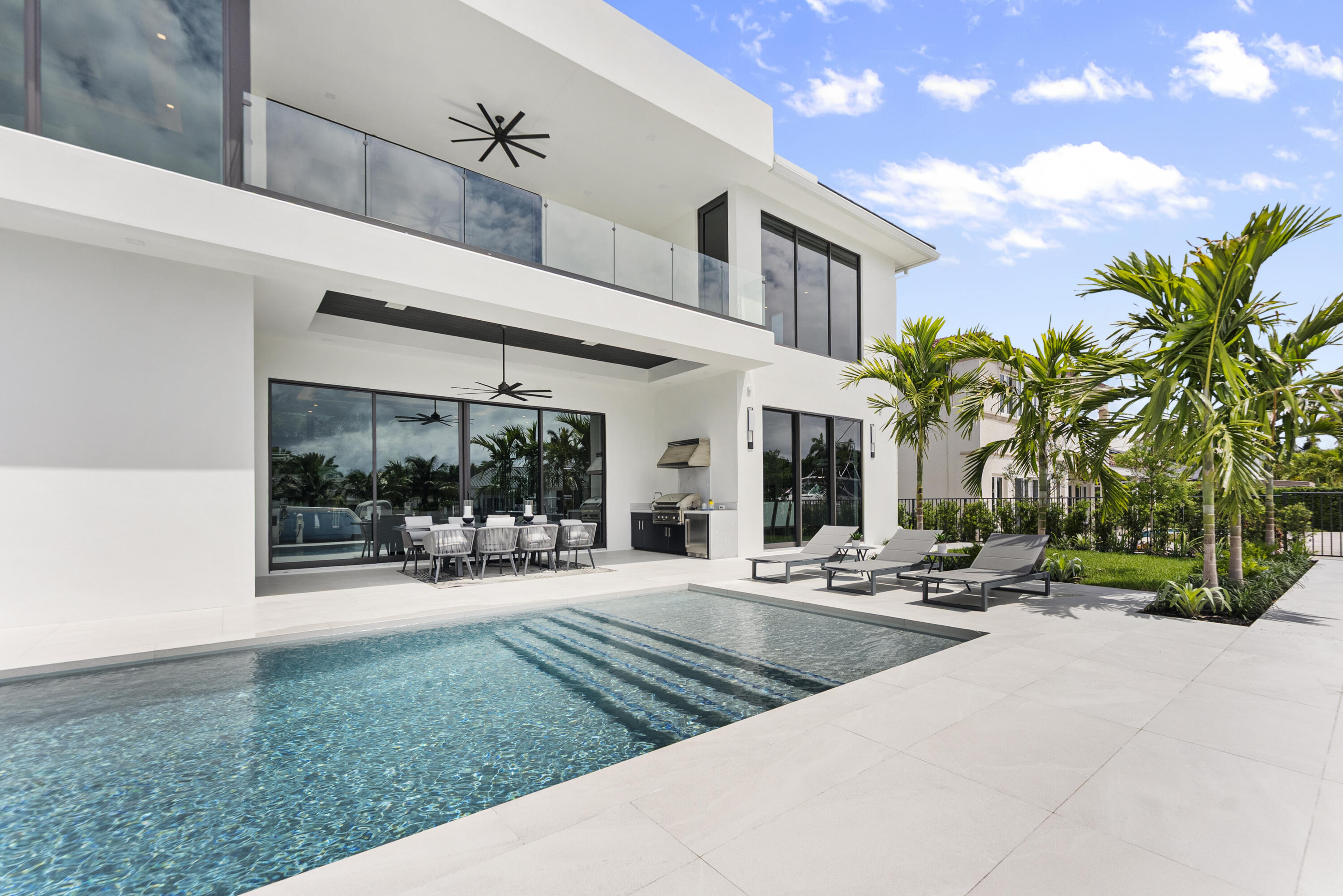 Tropic Isle - Residential