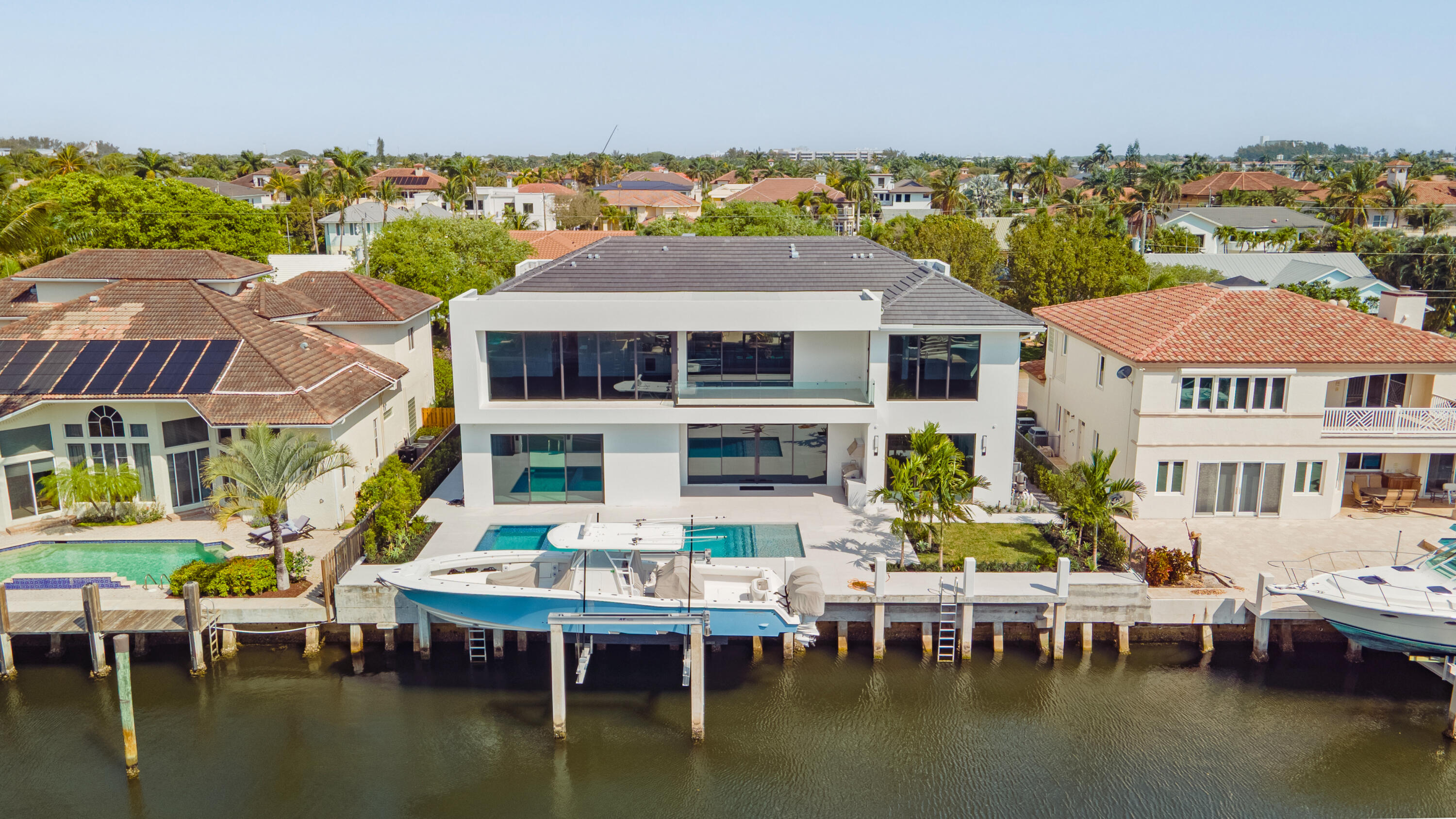Tropic Isle - Residential