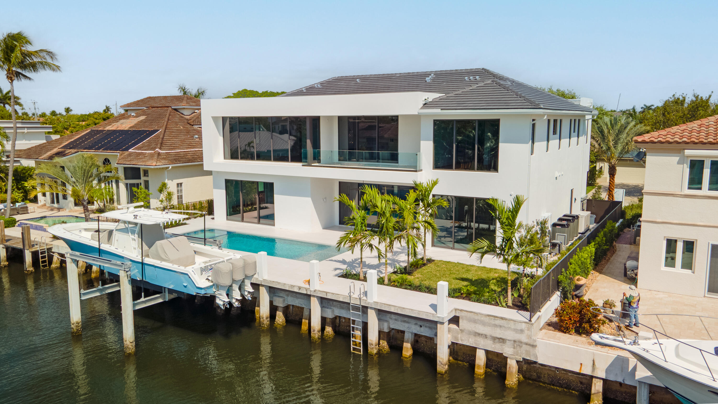 Tropic Isle - Residential