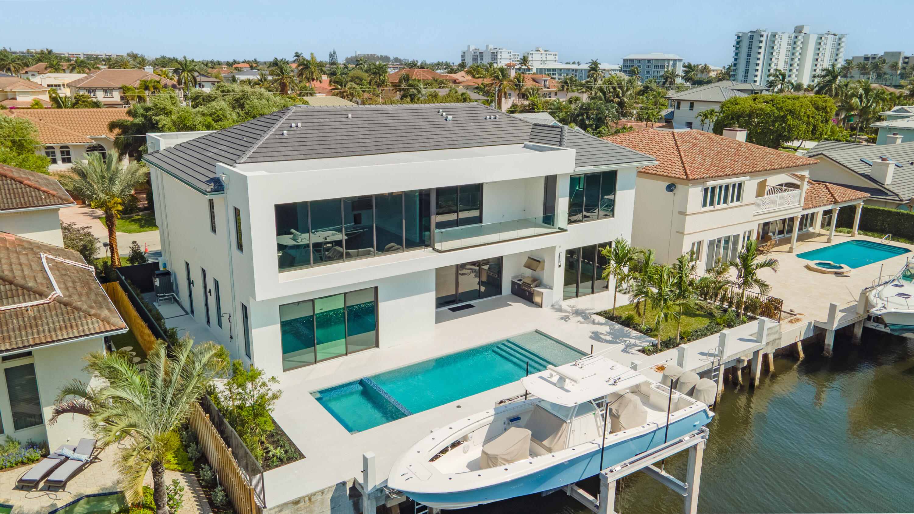 Tropic Isle - Residential