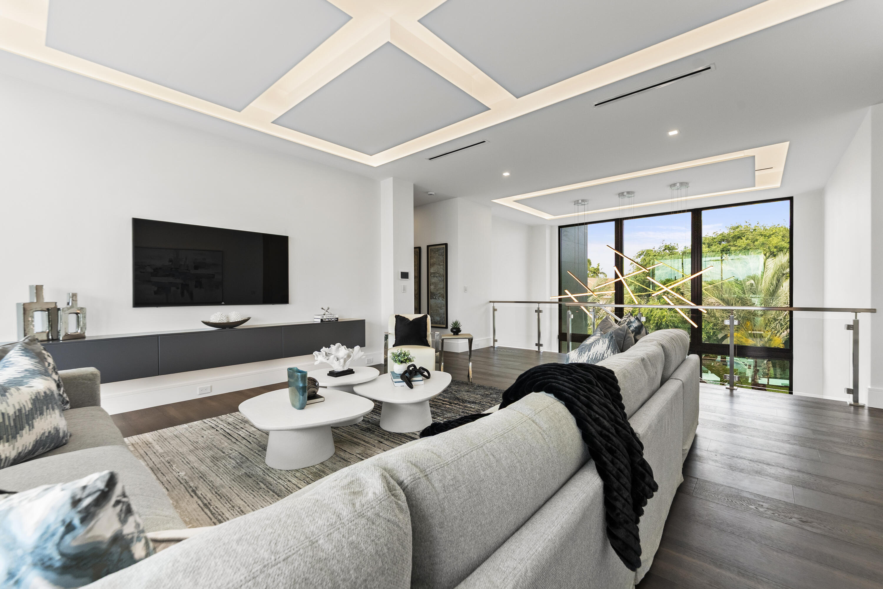 Tropic Isle - Residential
