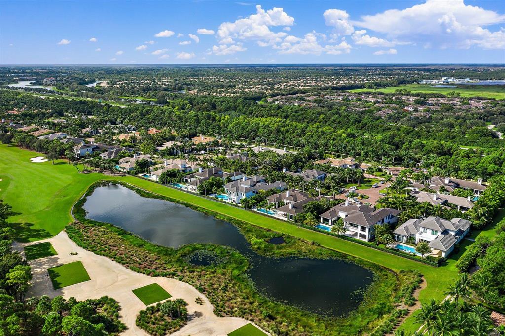 OLD PALM 4 - Residential