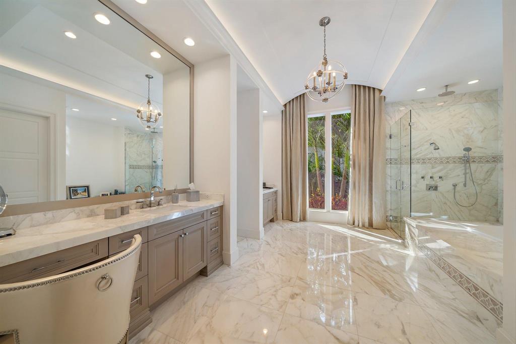 OLD PALM 4 - Residential