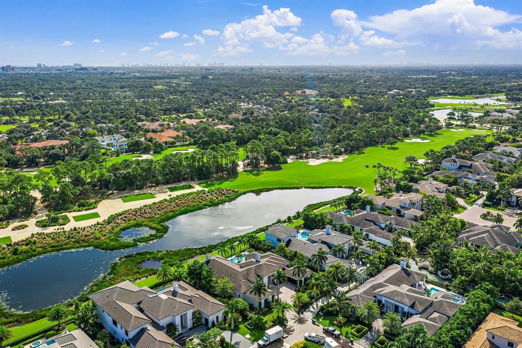 OLD PALM 4 - Residential