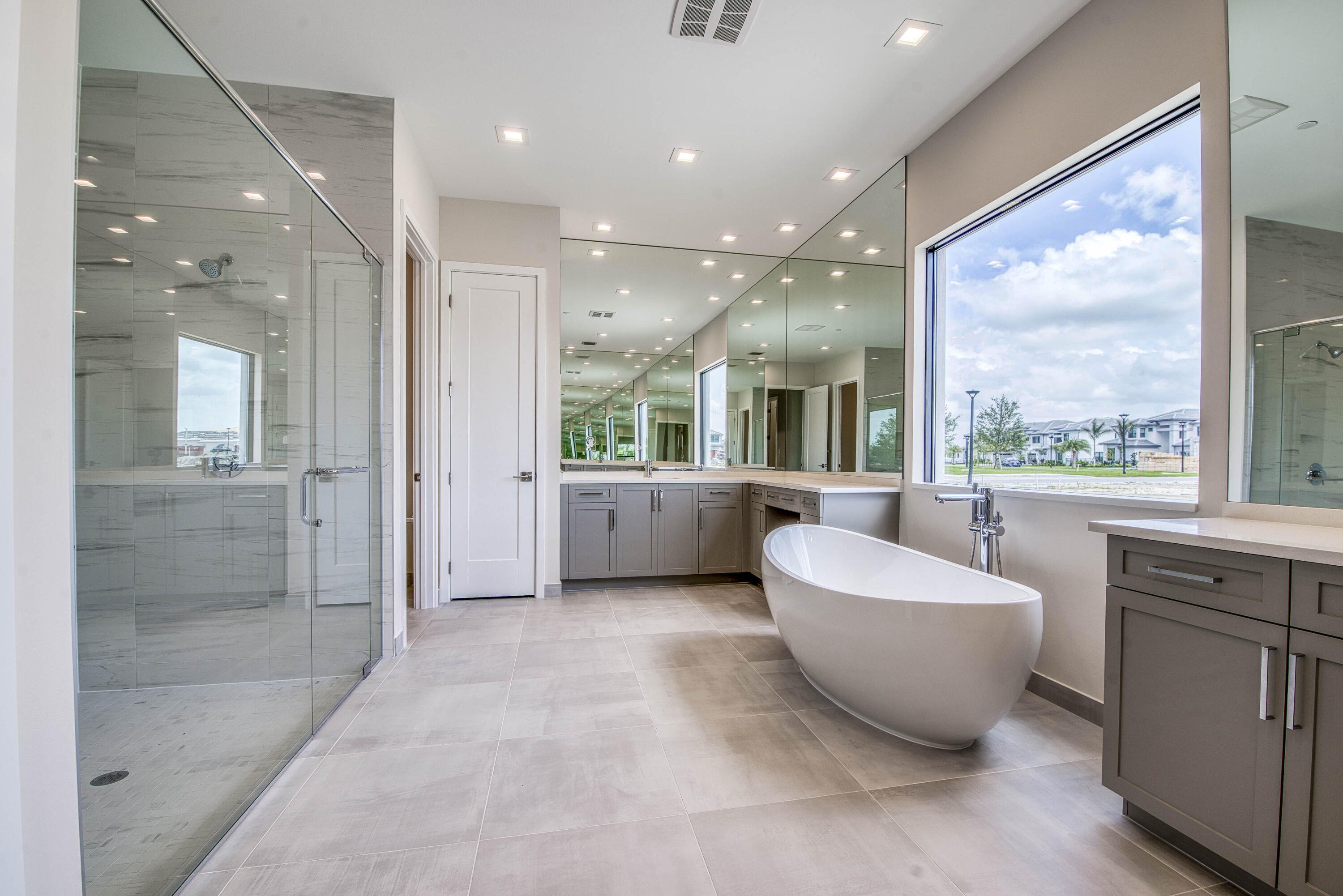 Apex at Avenir - Residential