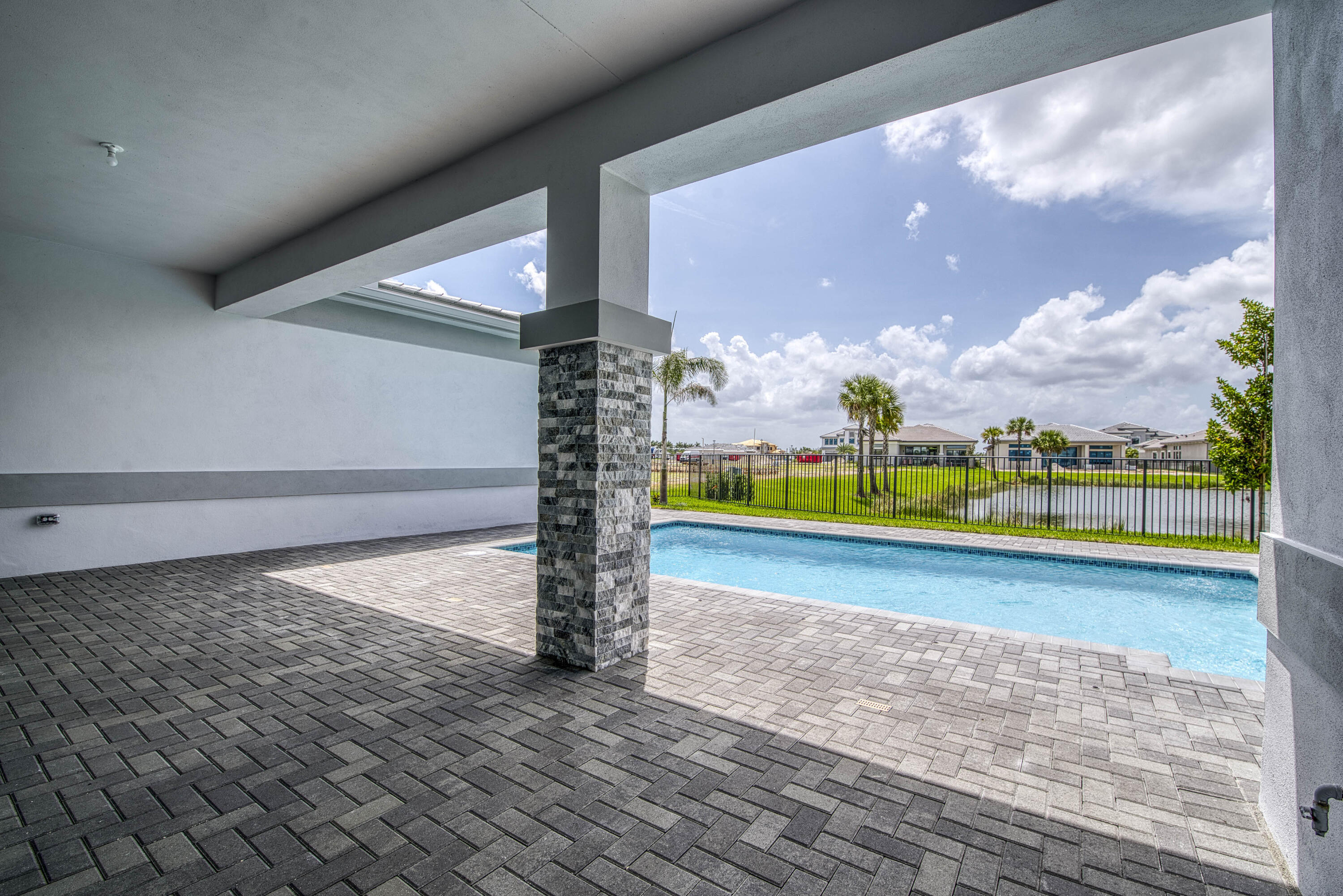 Apex at Avenir - Residential