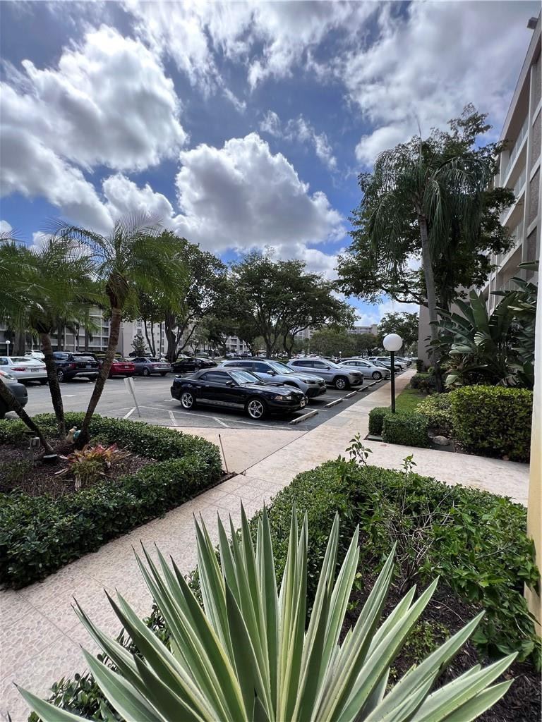NO 16 PALM-AIRE COUNTRY CLUB - Residential Lease