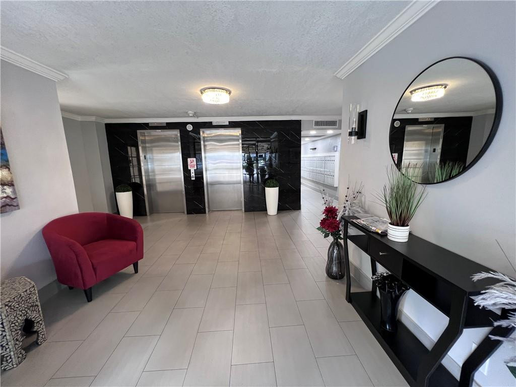 NO 16 PALM-AIRE COUNTRY CLUB - Residential Lease