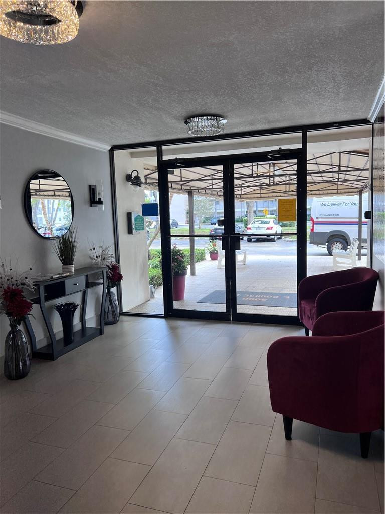 NO 16 PALM-AIRE COUNTRY CLUB - Residential Lease