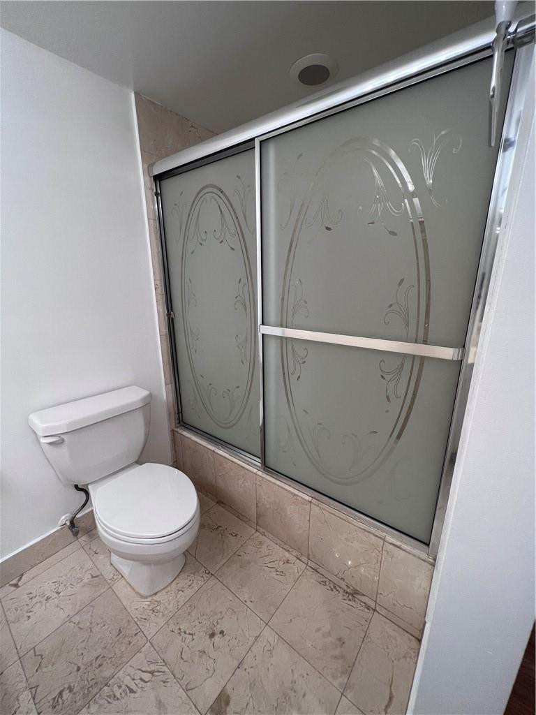 NO 16 PALM-AIRE COUNTRY CLUB - Residential Lease