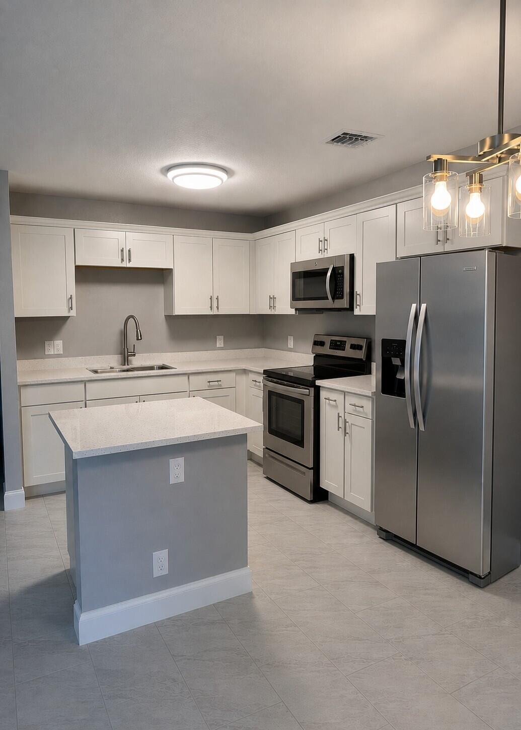 RIVIERA BEACH HEIGHTS ADD 8 - Residential