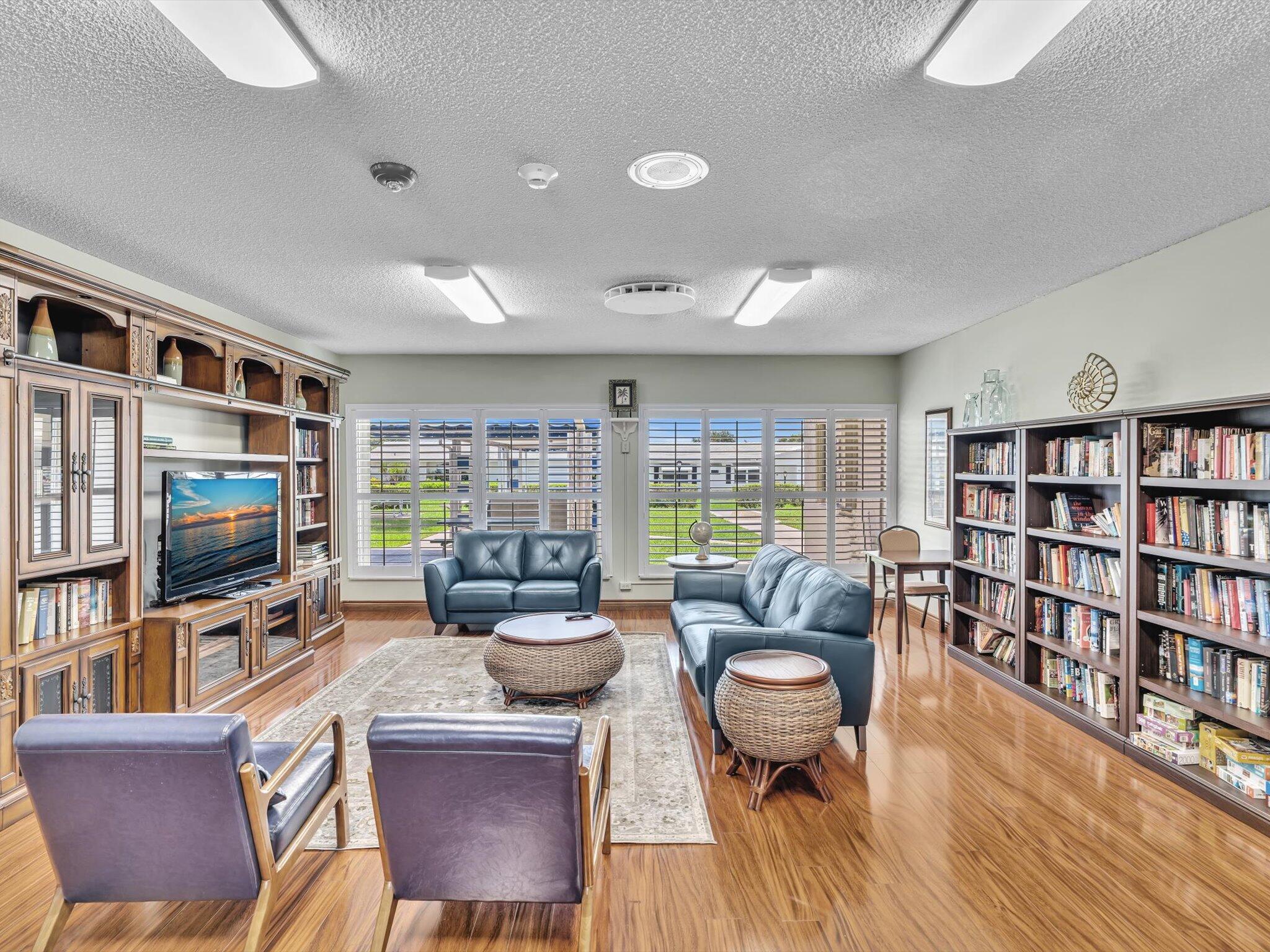 LEISUREVILLE GOLF LANE - Residential