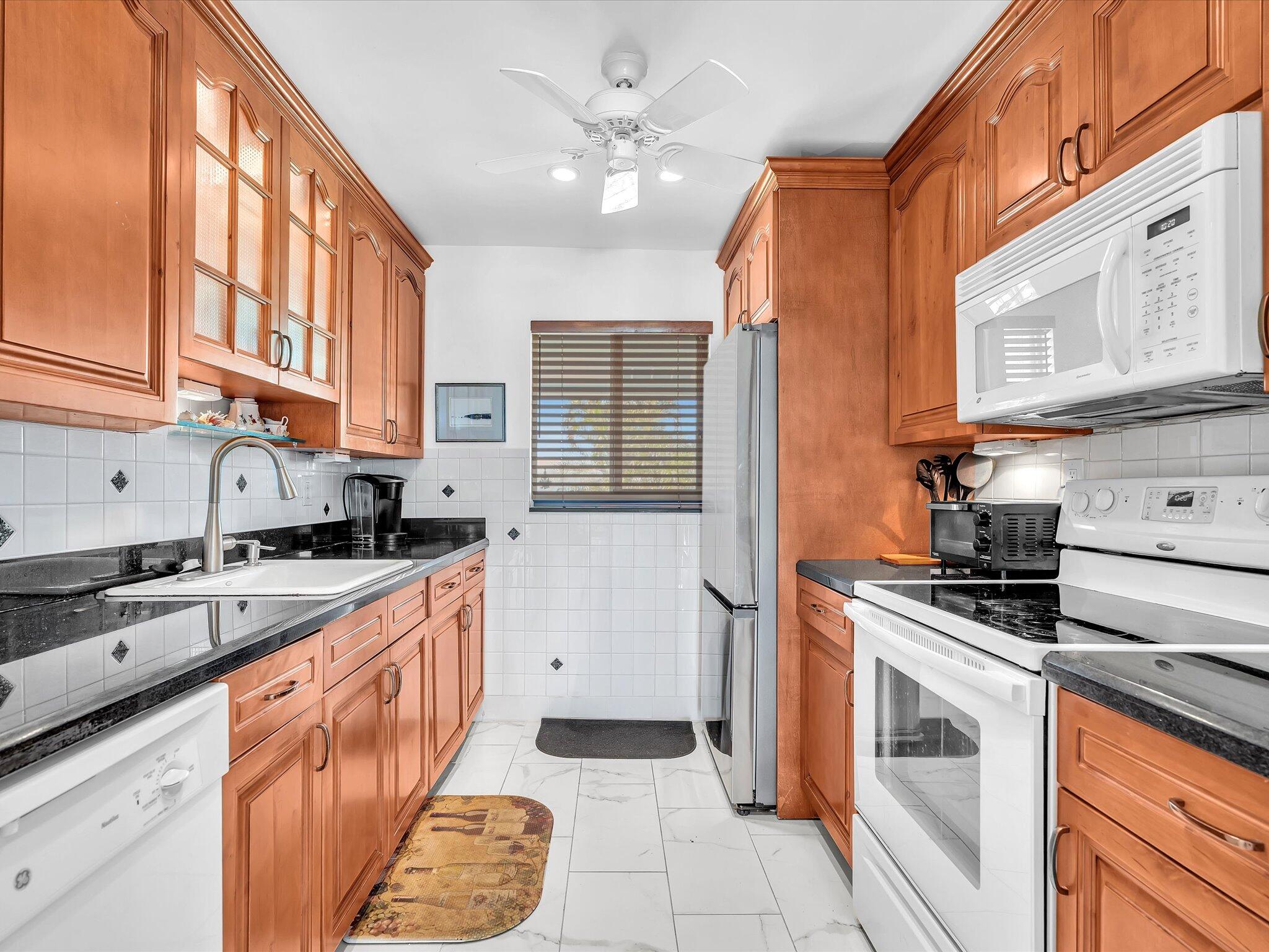 LEISUREVILLE GOLF LANE - Residential