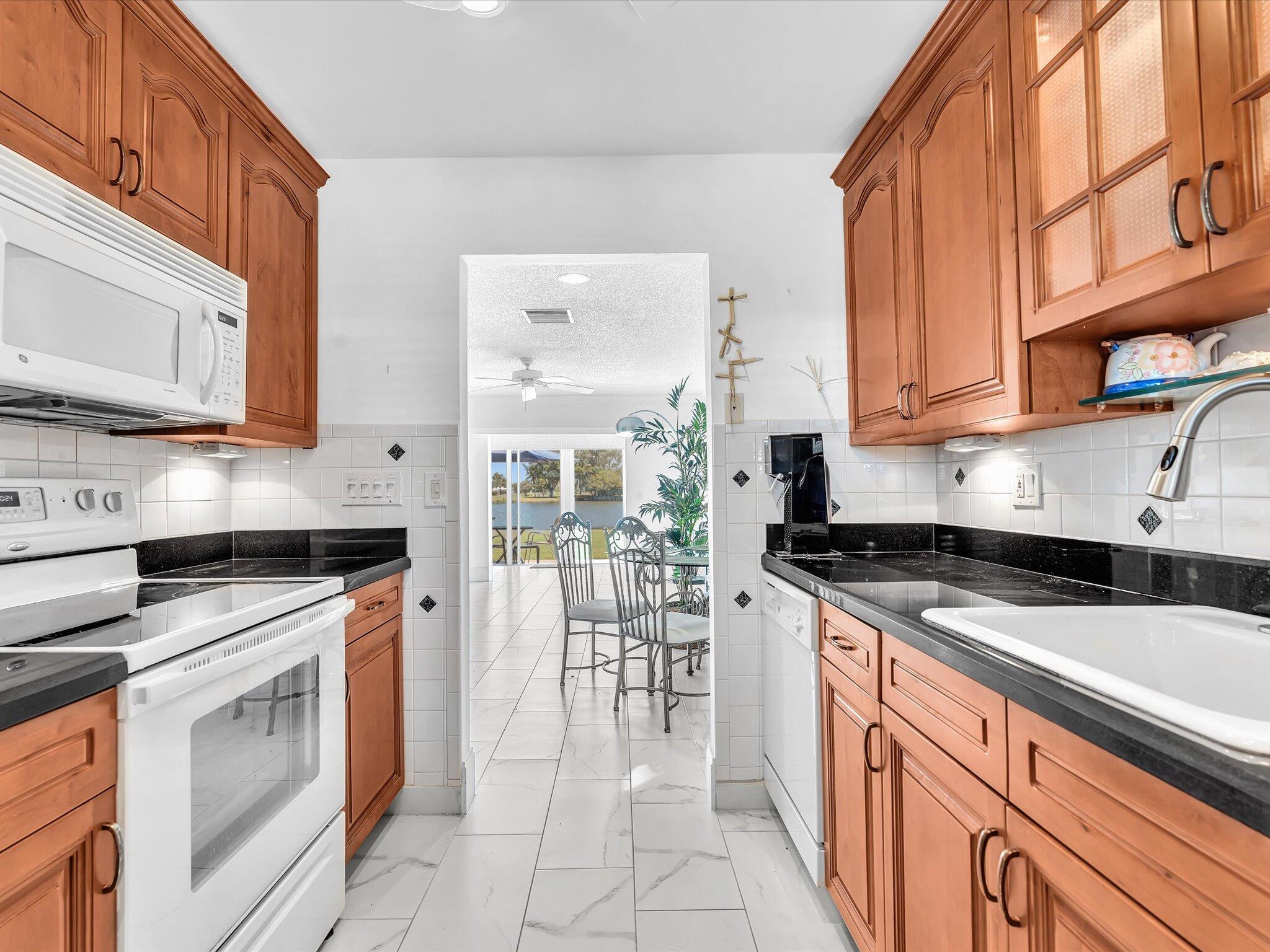 LEISUREVILLE GOLF LANE - Residential