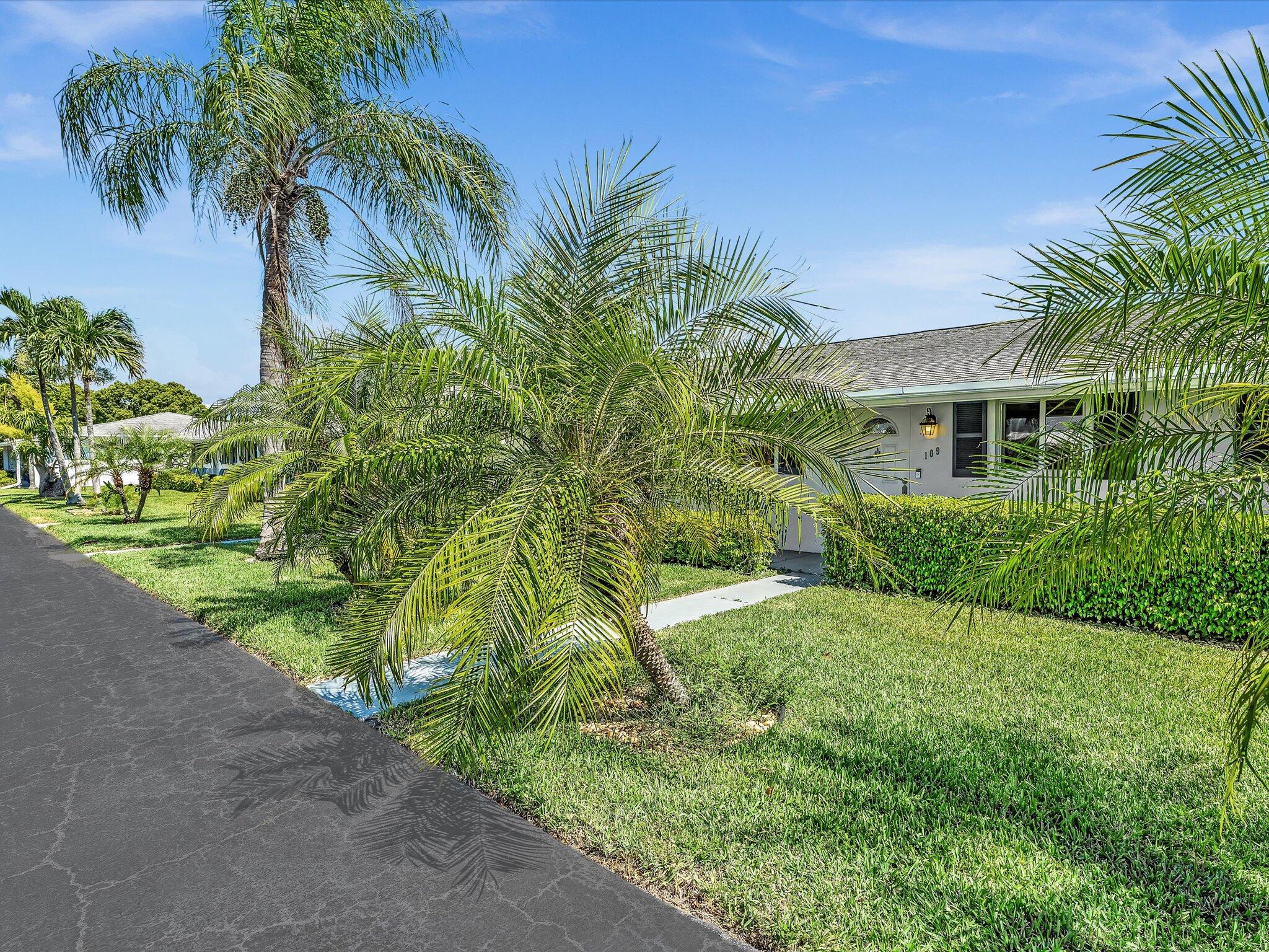 LEISUREVILLE GOLF LANE - Residential