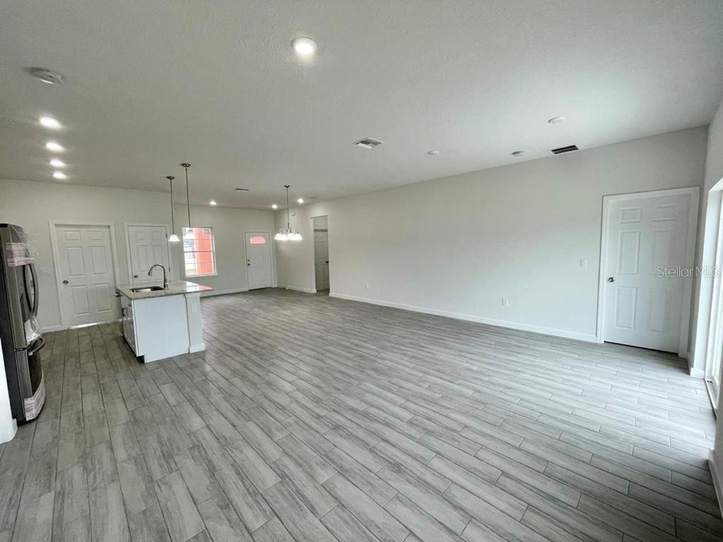 POINCIANA NEIGHBORHOOD - Residential