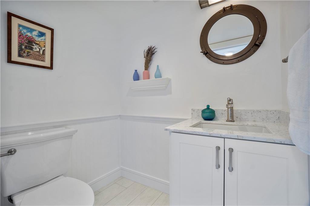 OCEAN TOWERS CONDOMINIUM - Residential