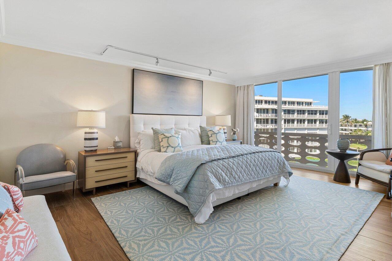 One Hundred Sun & Surf Cond - Residential