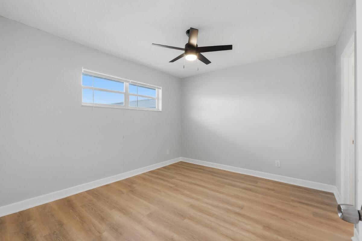 II DELWOOD WEST CONDO - Residential Lease
