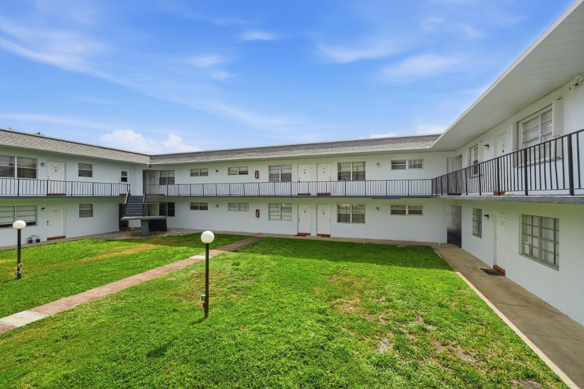 II DELWOOD WEST CONDO - Residential Lease