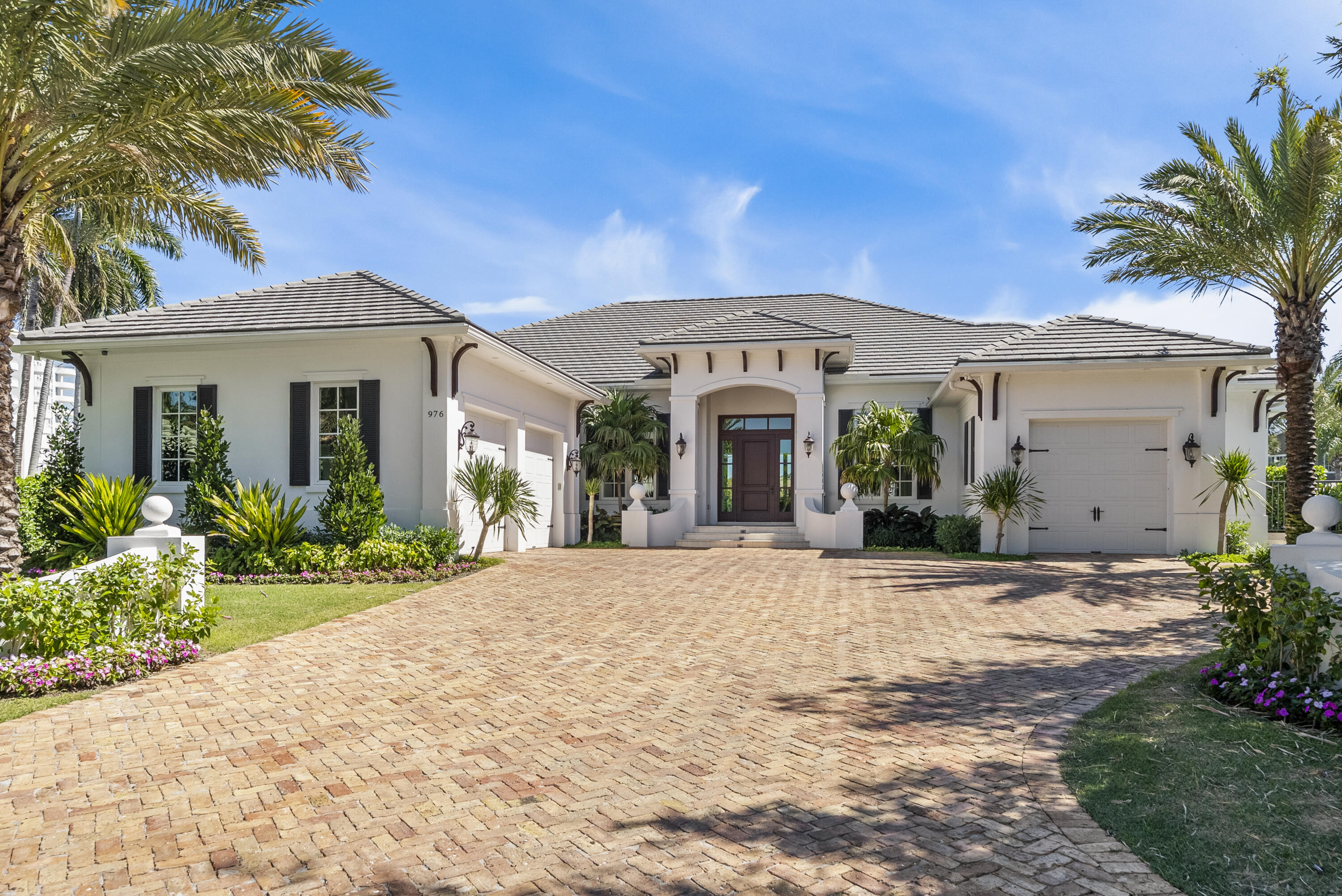 TROPIC ISLE 2ND SEC - Residential