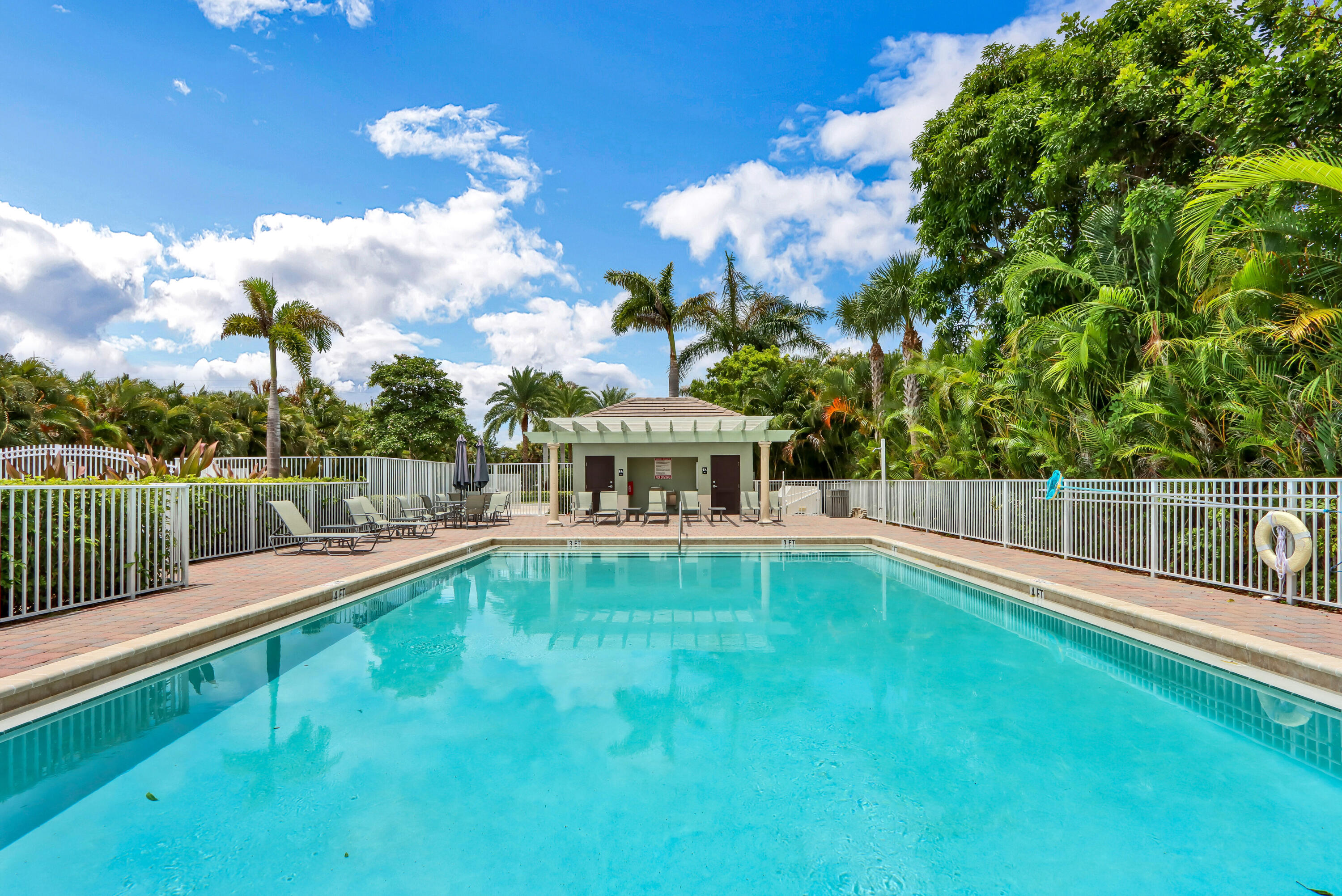 HAMPTON COVE - Residential Lease