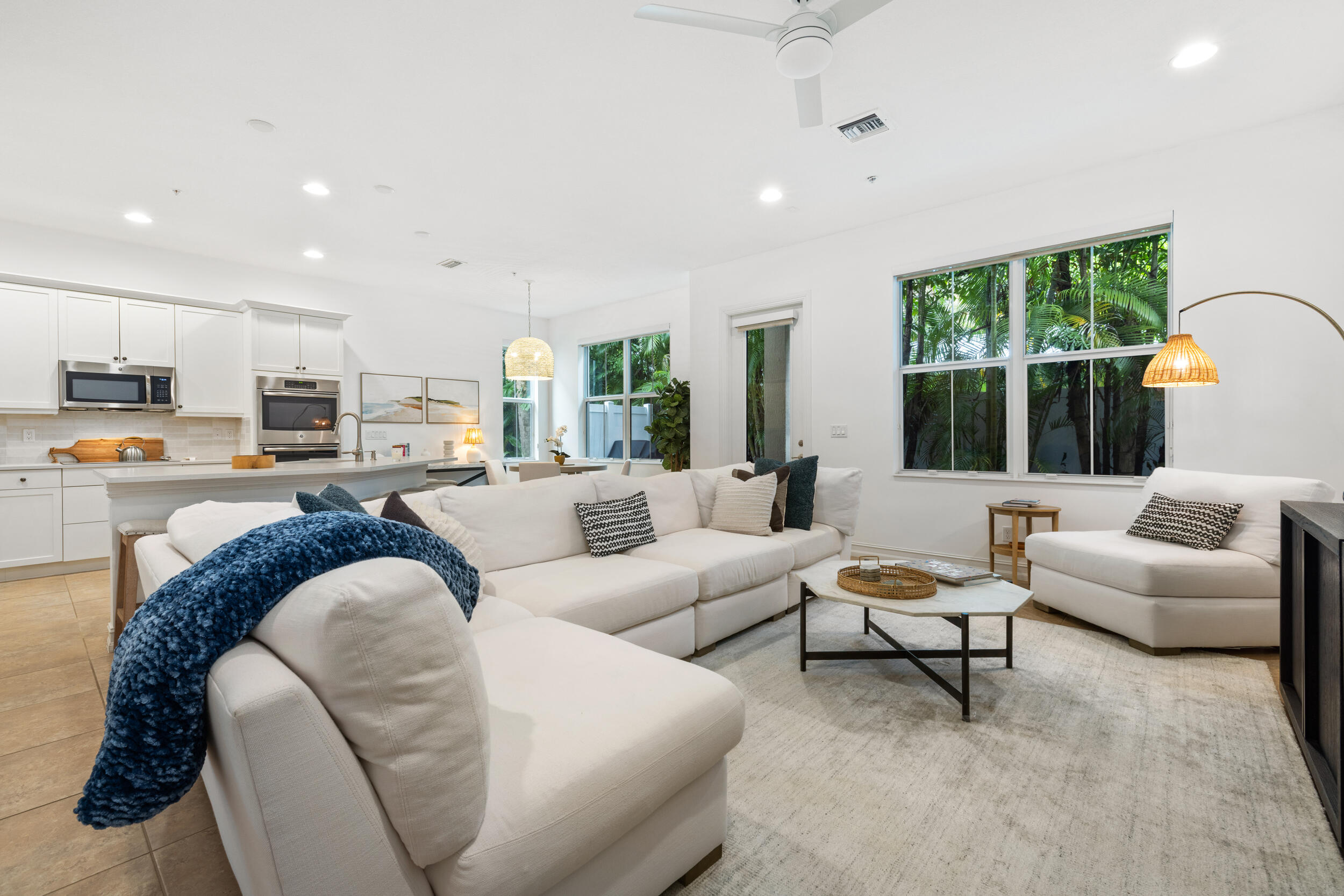 HAMPTON COVE - Residential Lease