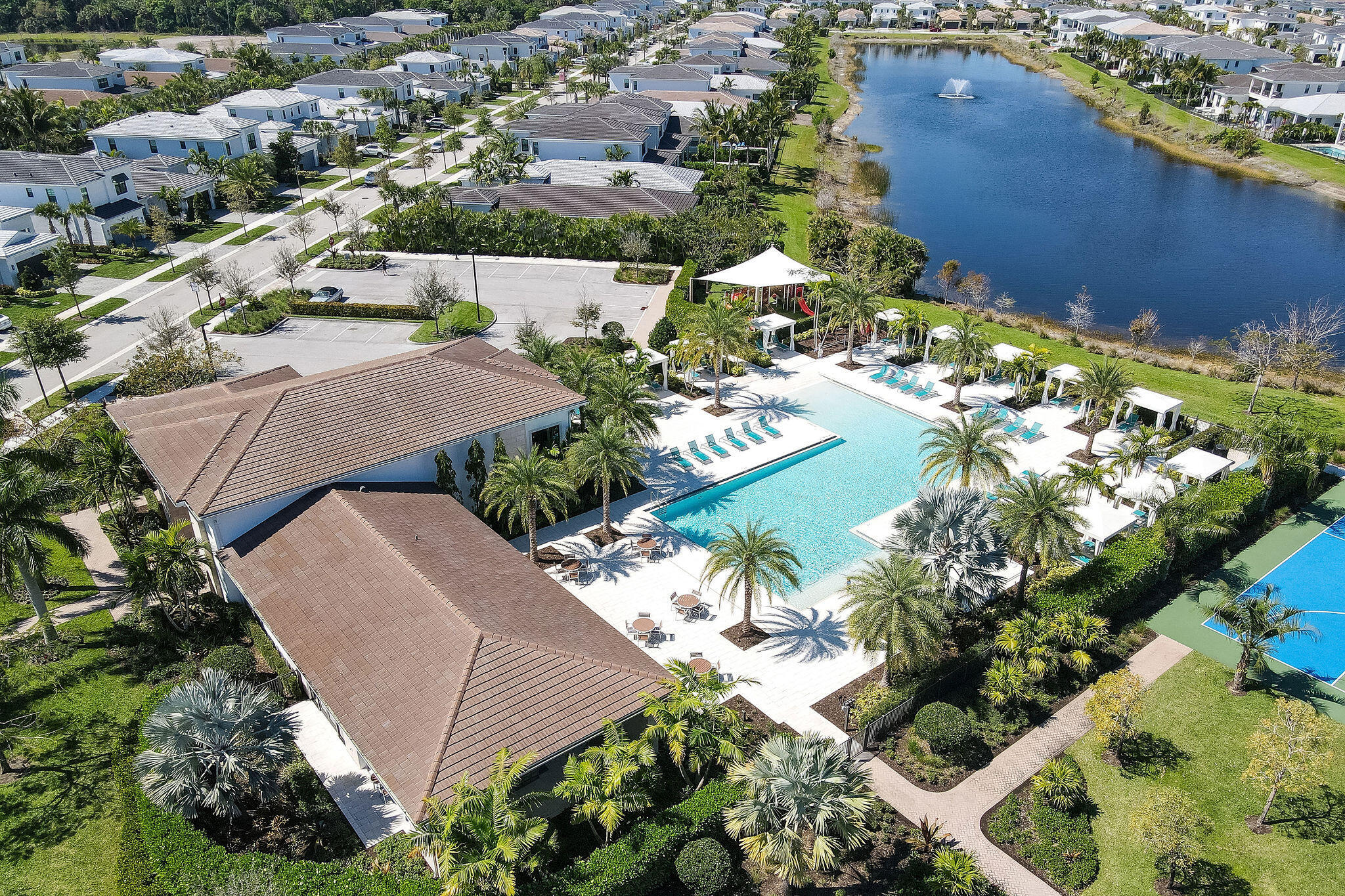 ARTISTRY - Residential