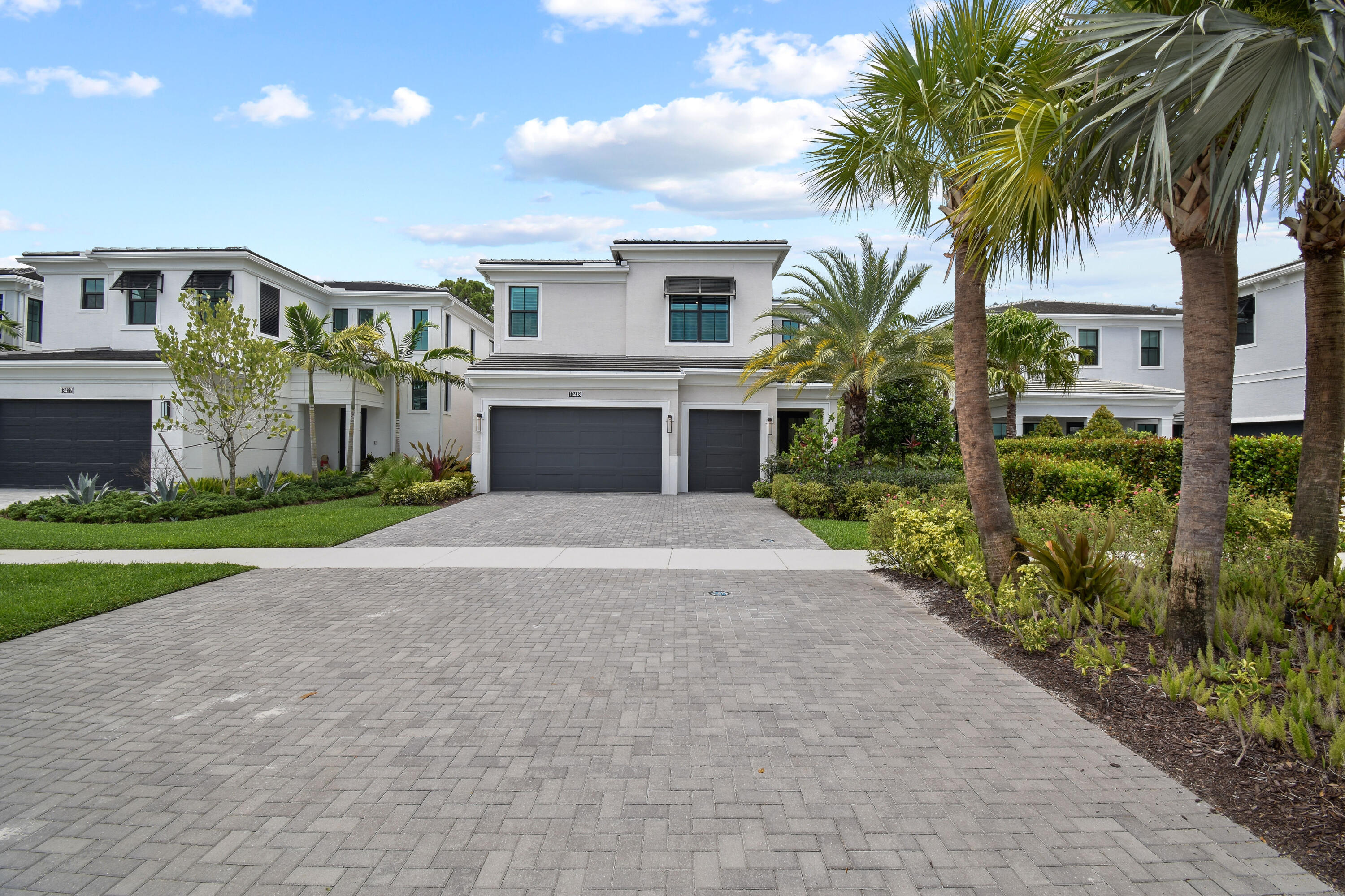 ARTISTRY - Residential