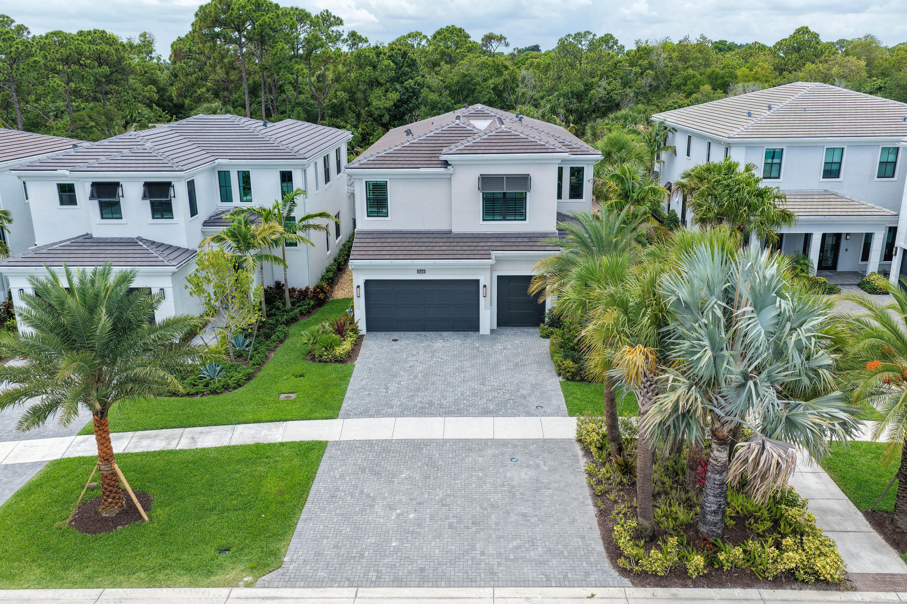 ARTISTRY - Residential