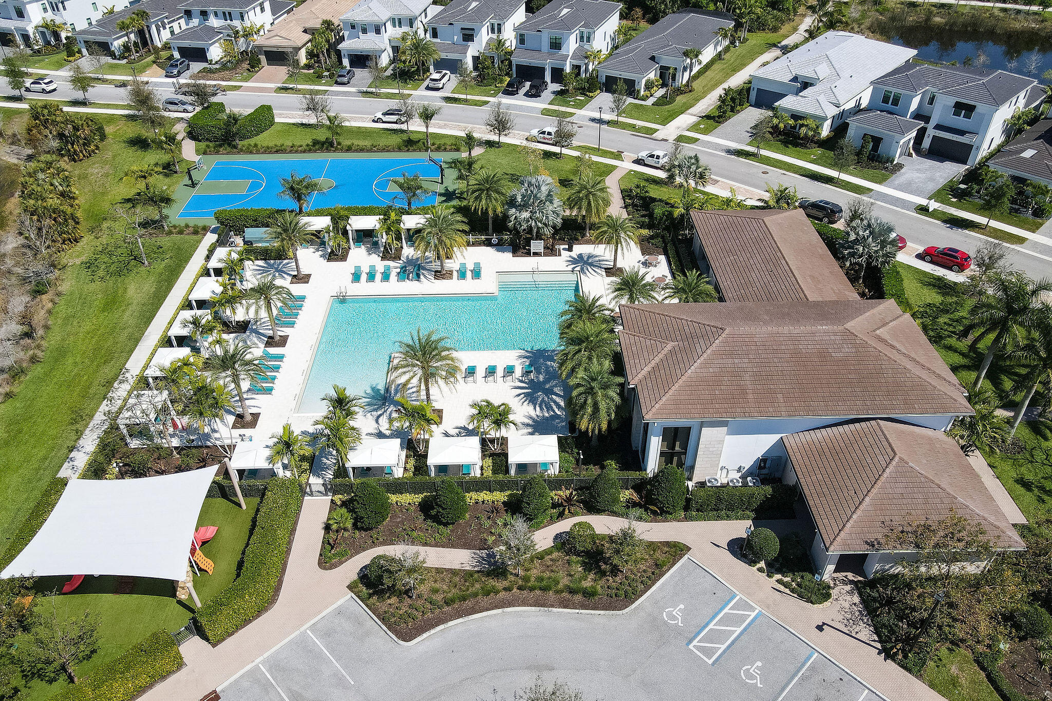 ARTISTRY - Residential