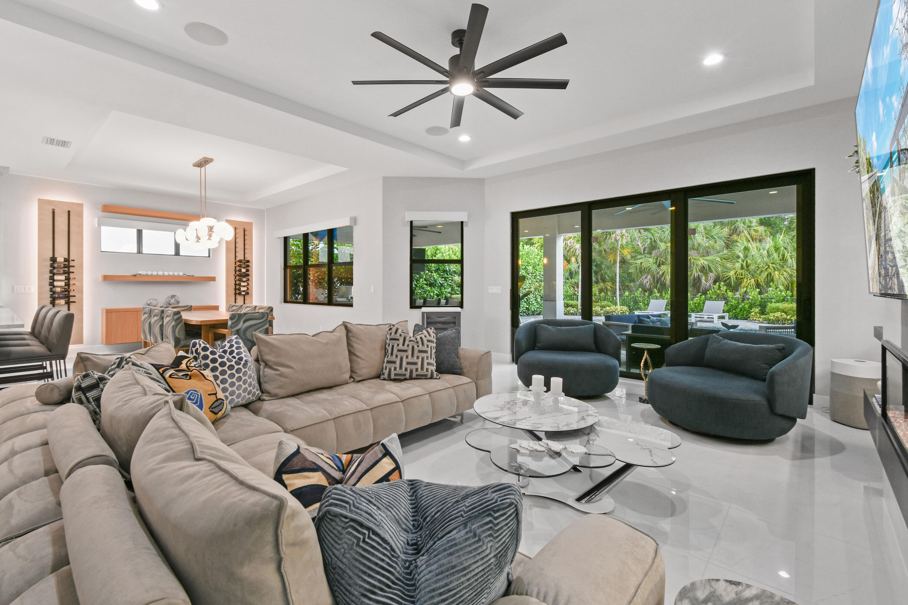 ARTISTRY - Residential