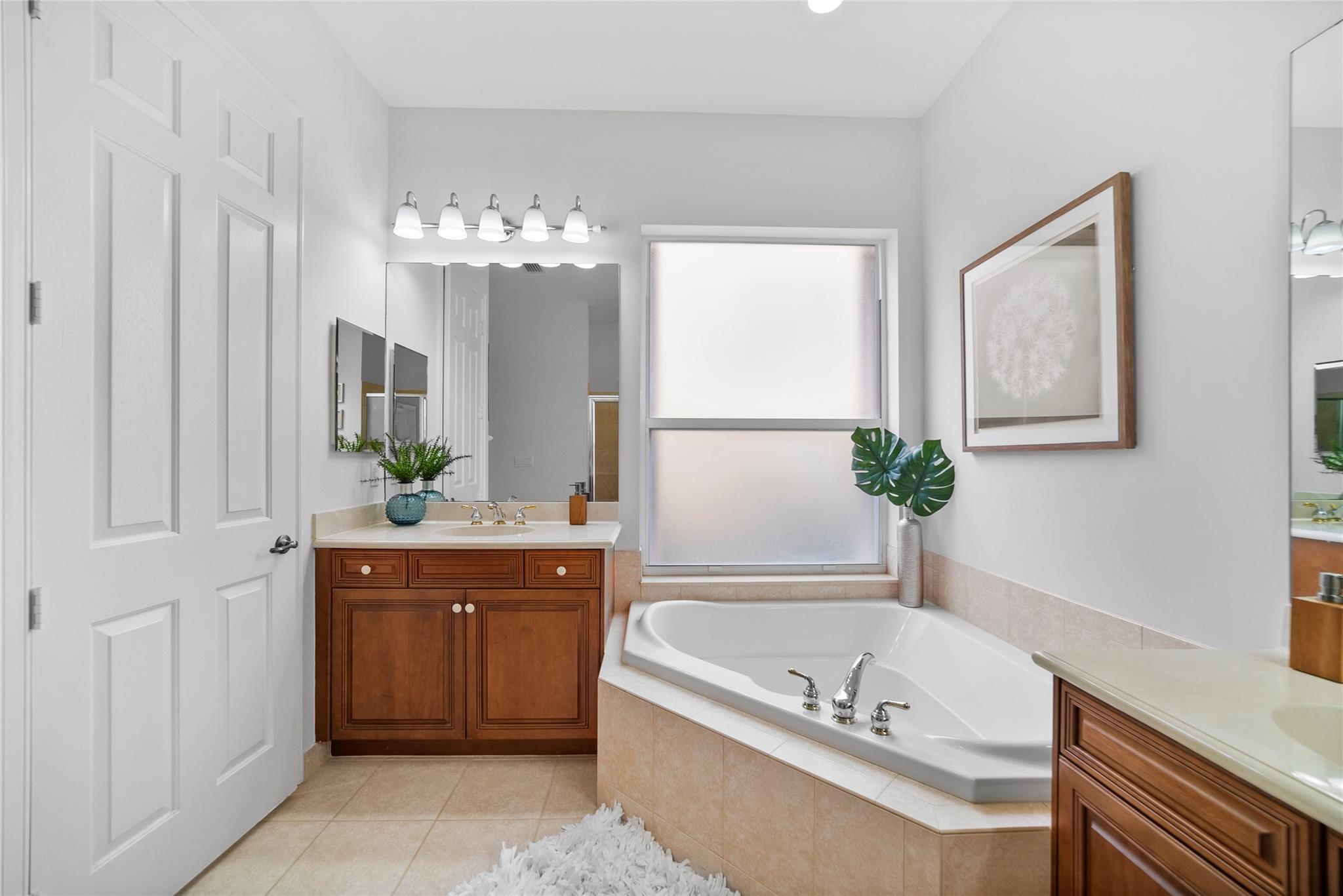 HERON BAY EAST - Residential